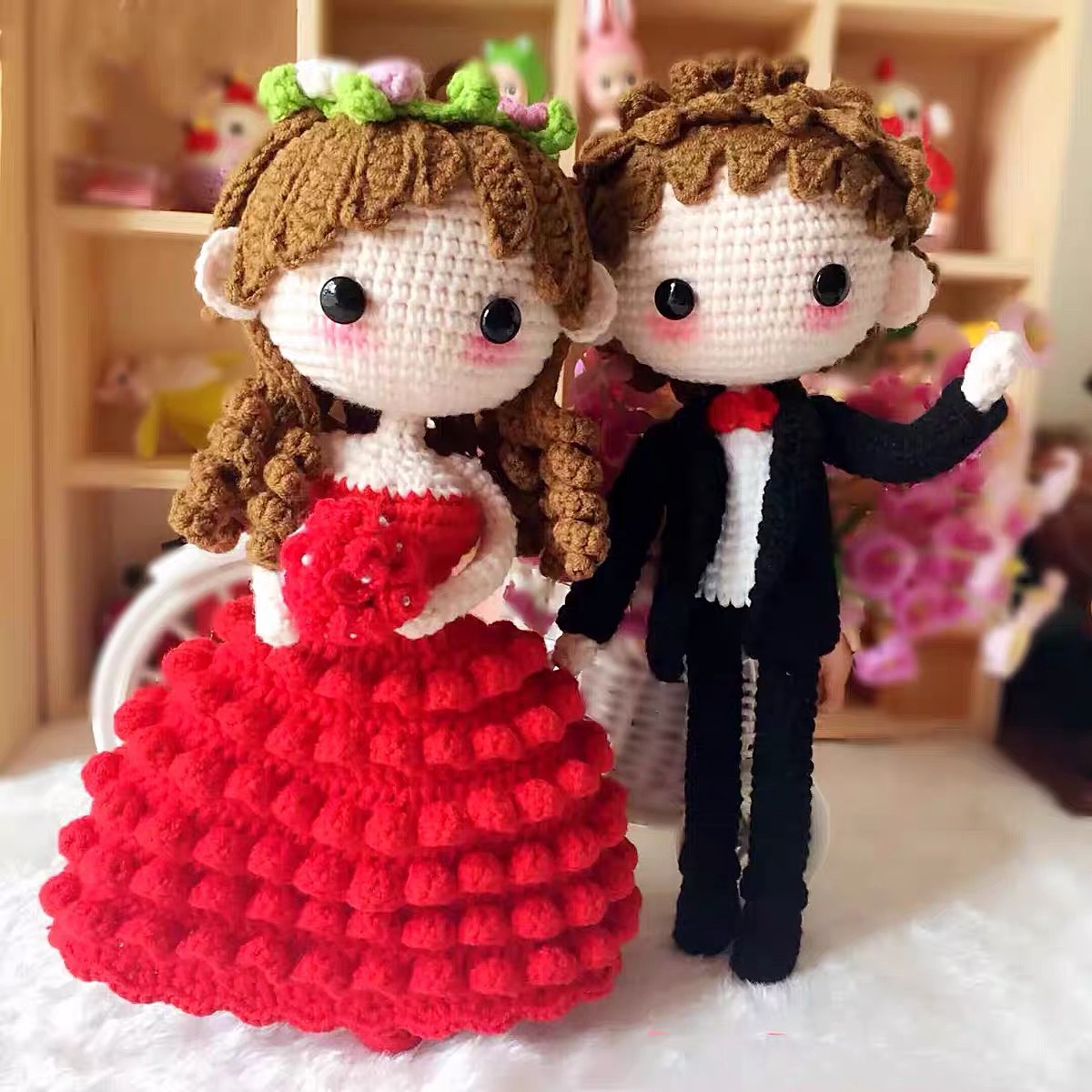 纯手工编织 情侣娃娃 200元一个