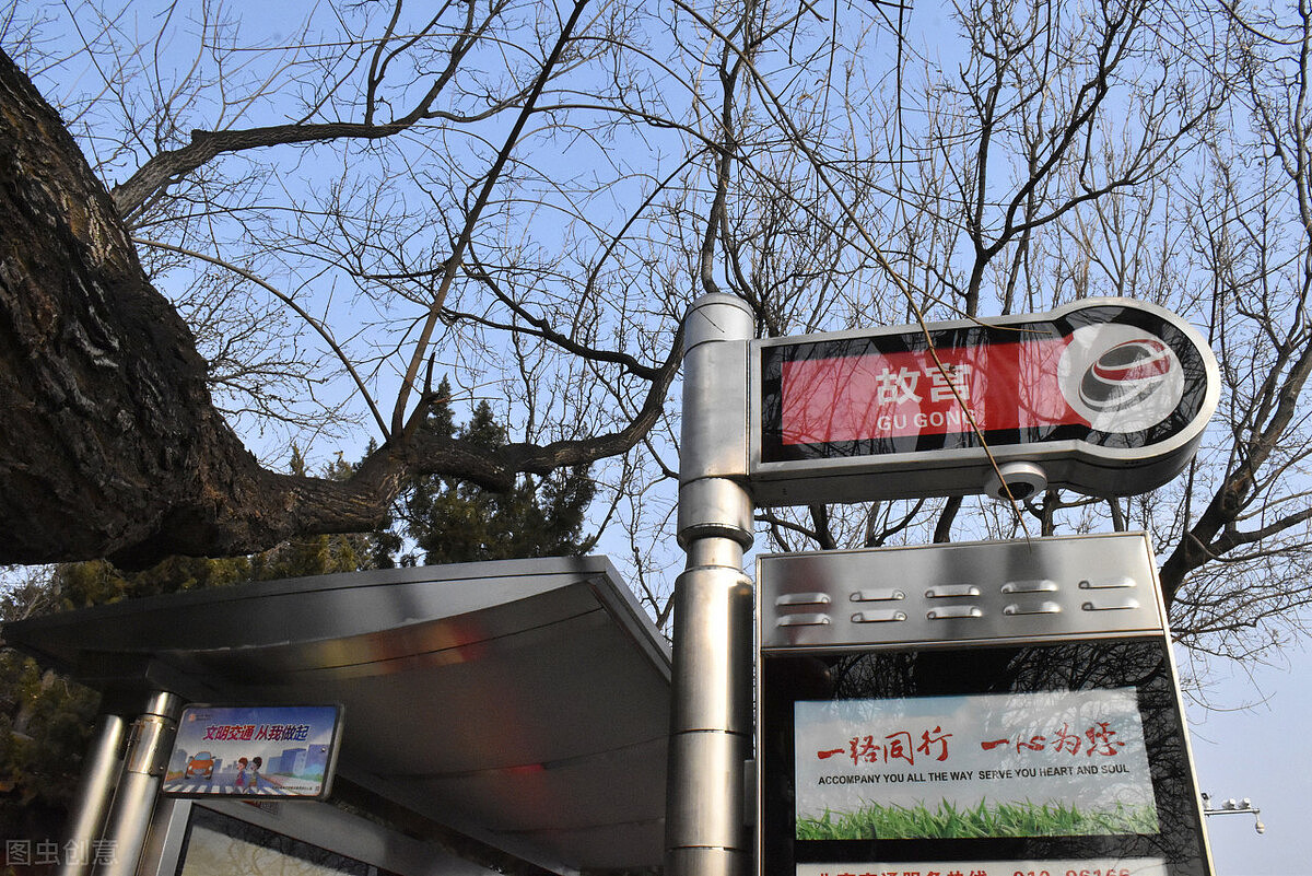 创意公交候车亭公交站牌案例合集