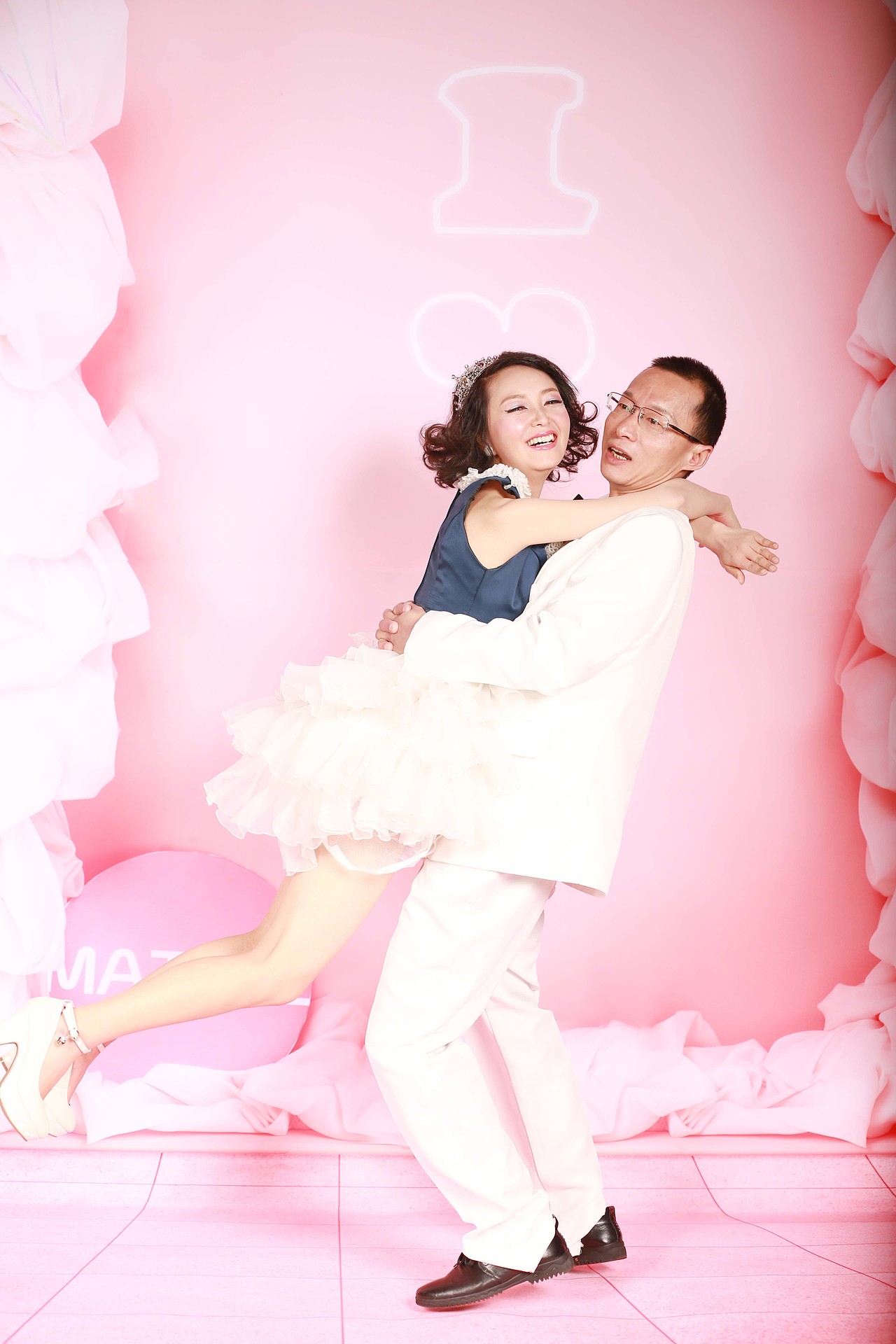 时尚婚纱2014.6.30