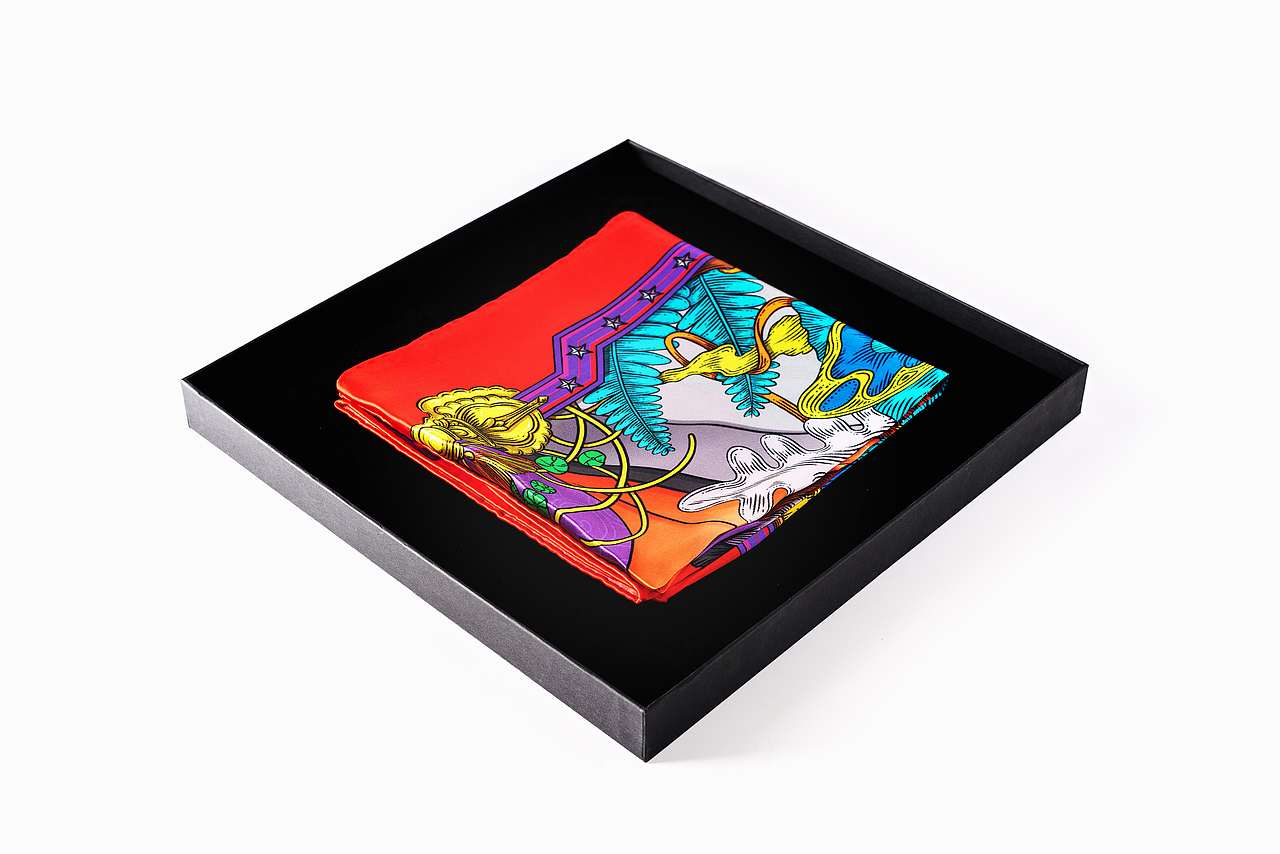 原创 | 必胜客×金小生联名款丝巾（图ZMTIxMjY5NjAw） - 商业插画 - 站酷设计师金小生原创素材 - 站酷ZCOOL