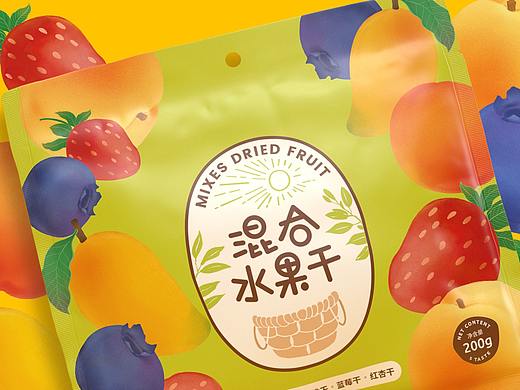 礼想抱福｜混合水果干 / 包装设计