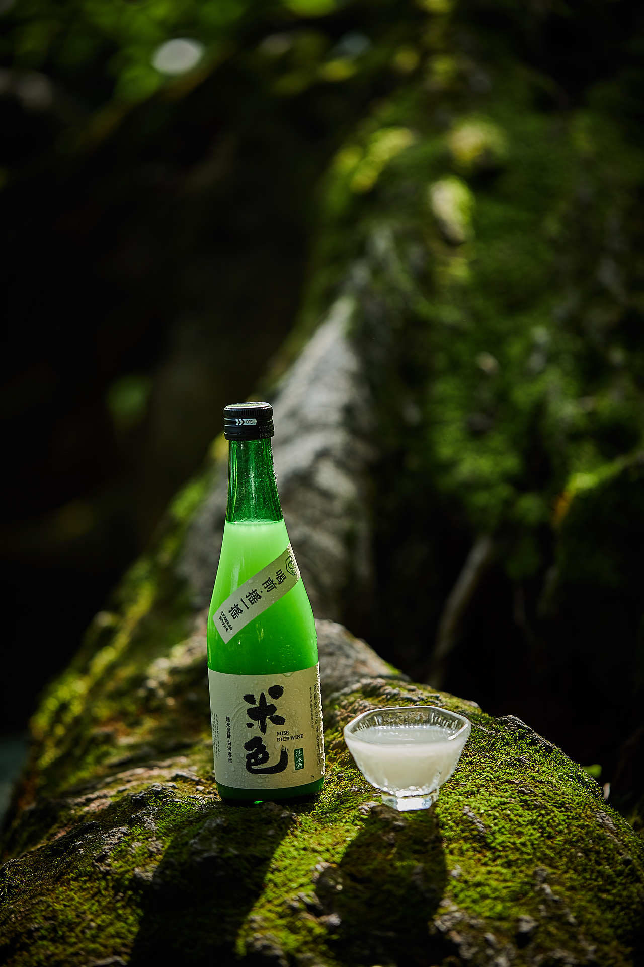 酒水｜米色玄米酒（图ZMjY1NzUxNDQ4） - 美食摄影 - 站酷设计师梅食间原创素材 - 站酷ZCOOL