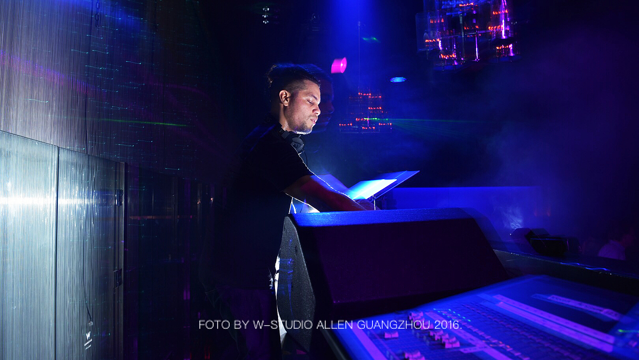 广州W酒店 妃吧（图ZNDE4MjcwNDA=） - 人像摄影 - 站酷设计师THR33AllenDai原创素材 - 站酷ZCOOL