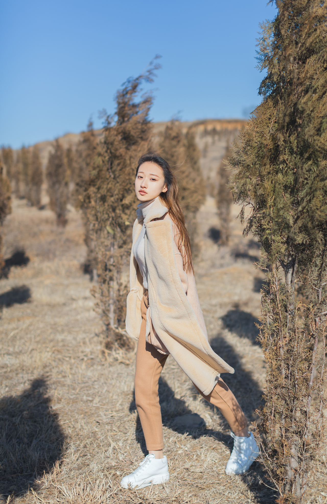 他知道风从哪个方向来