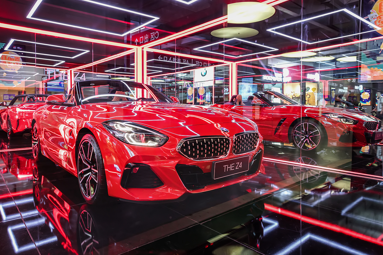 BMW POP-UP STORE（图ZMTc0NzI3NzY0） - 展陈设计 - 站酷设计师Sherwood原创素材 - 站酷ZCOOL