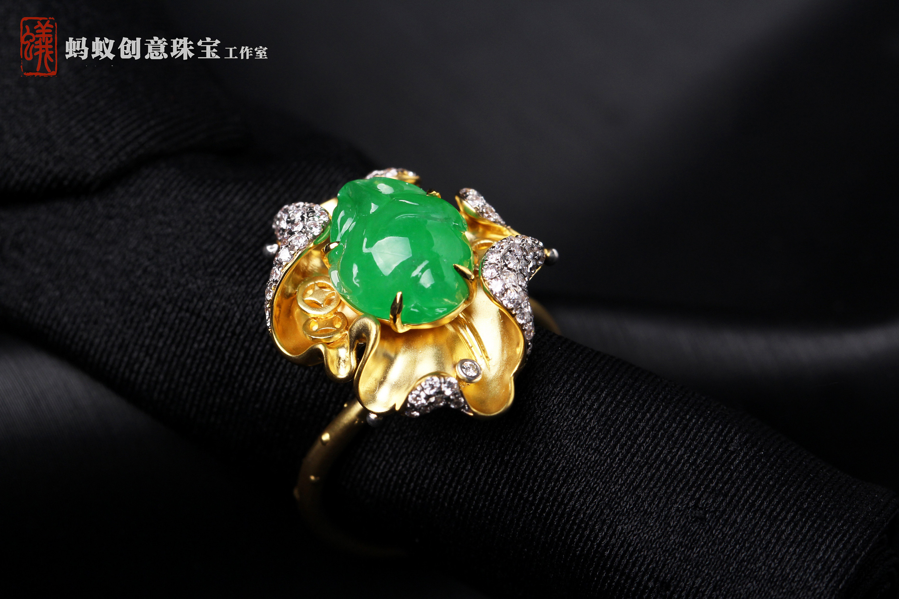 珠宝工作室】k金荷叶翡翠三脚蟾戒指 ||手工艺|首饰|蚂蚁创意珠宝设计