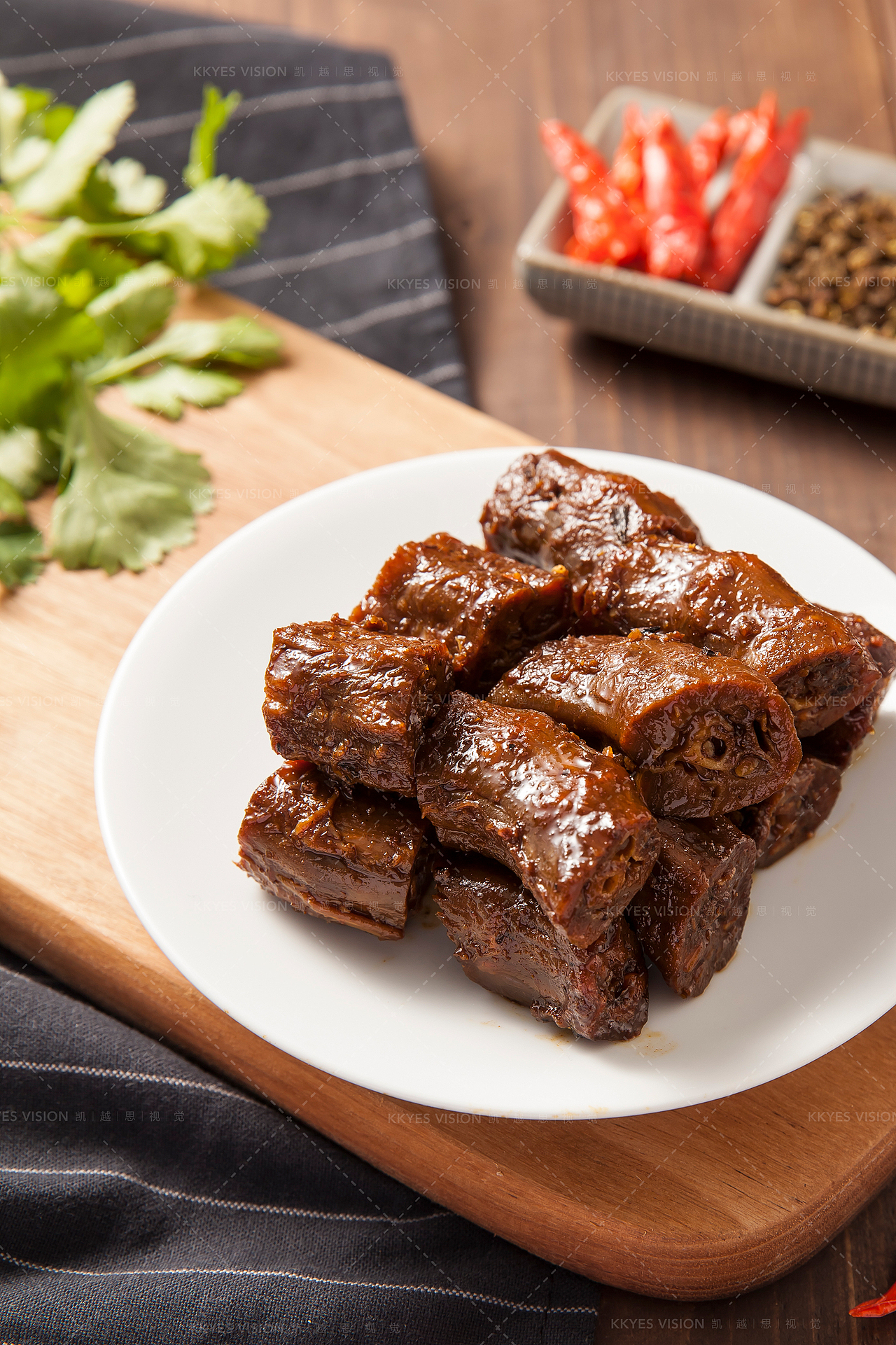 辣辣更快乐 三品黑鸭 熟食 零食 美食拍摄南京摄影