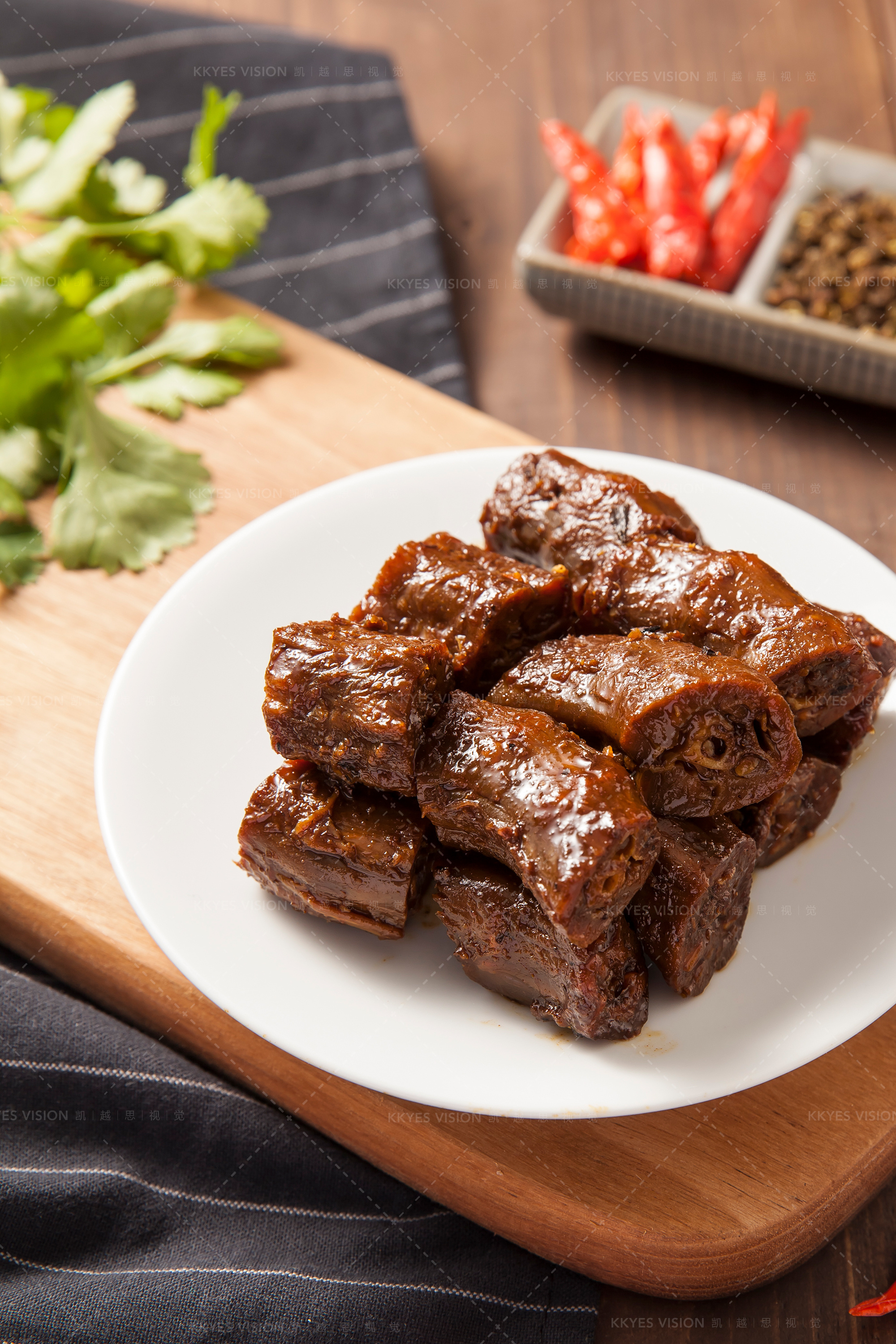 辣辣更快乐 三品黑鸭 熟食 零食 美食拍摄南京摄影