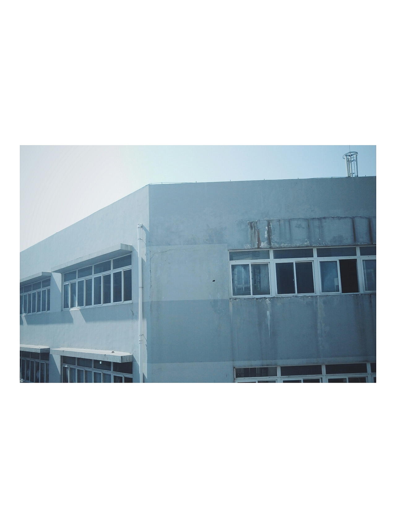 蓝色系建筑摄影