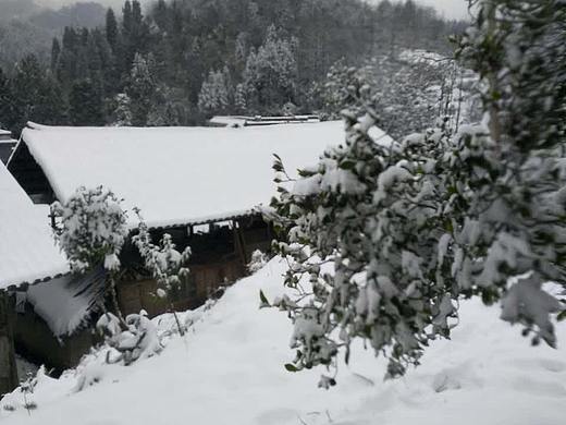 美麗的家鄉(xiāng)：矮塞村巖坳組（雪景）（個(gè)人主頁(yè)-ZMzYwMDk2NjQ=） - 其他 - 站酷設(shè)計(jì)師龔福周原創(chuàng)素材 - 站酷ZCOOL