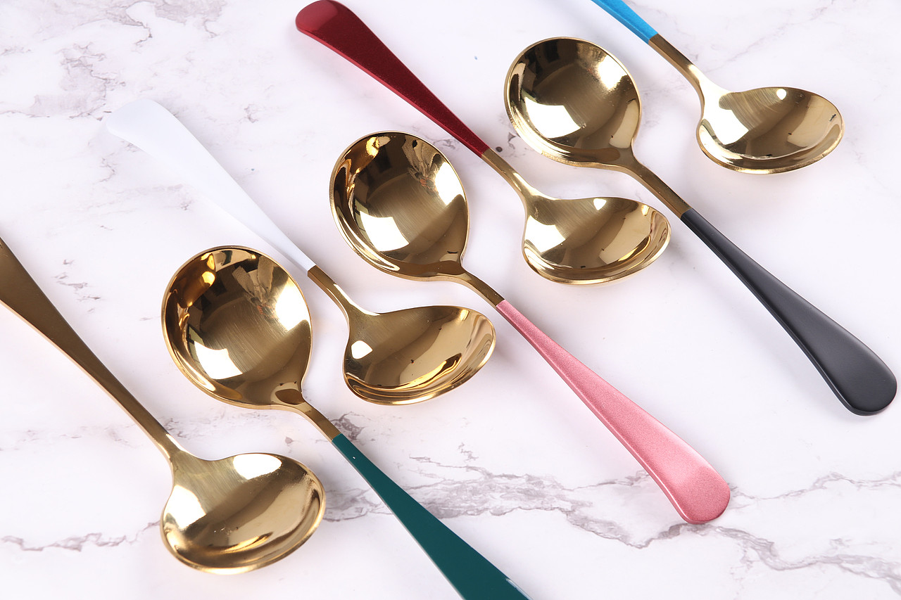 C03-餐具\V28短柄小勺子