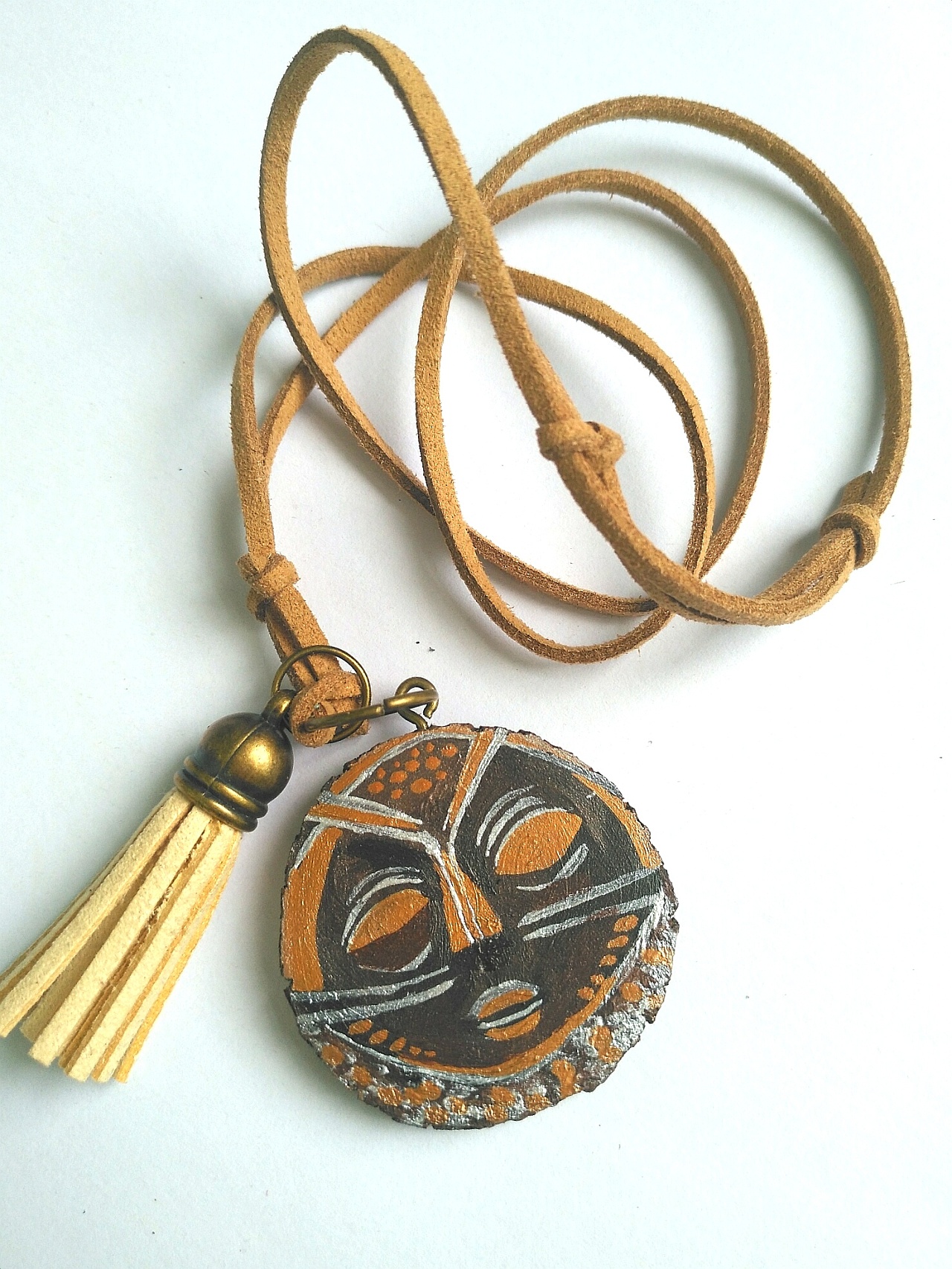 非洲面具灵感下的饰品设计