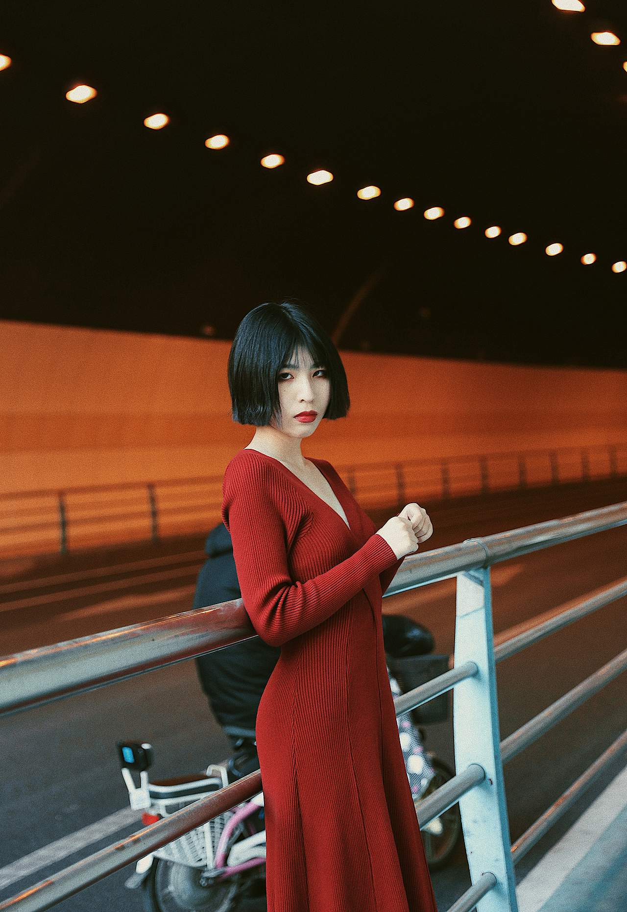 却是炽热的红(图ZMjM5OTY1ODQ0) - 人像摄影 - 站酷设计师daydreamer0703原创素材 - 站酷ZCOOL