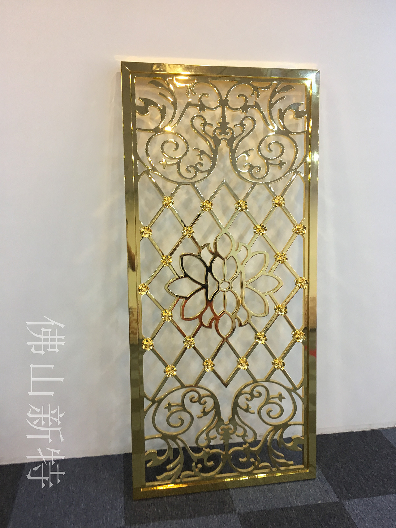 新时代家装铝屏风