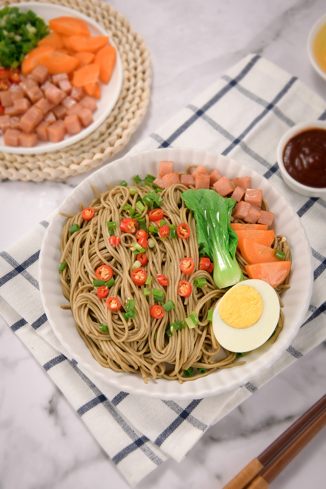 荞麦面 ✖ food&vision（图ZMjI1MTQyNTQ0） - 产品摄影 - 站酷设计师风云涌原创素材 - 站酷ZCOOL