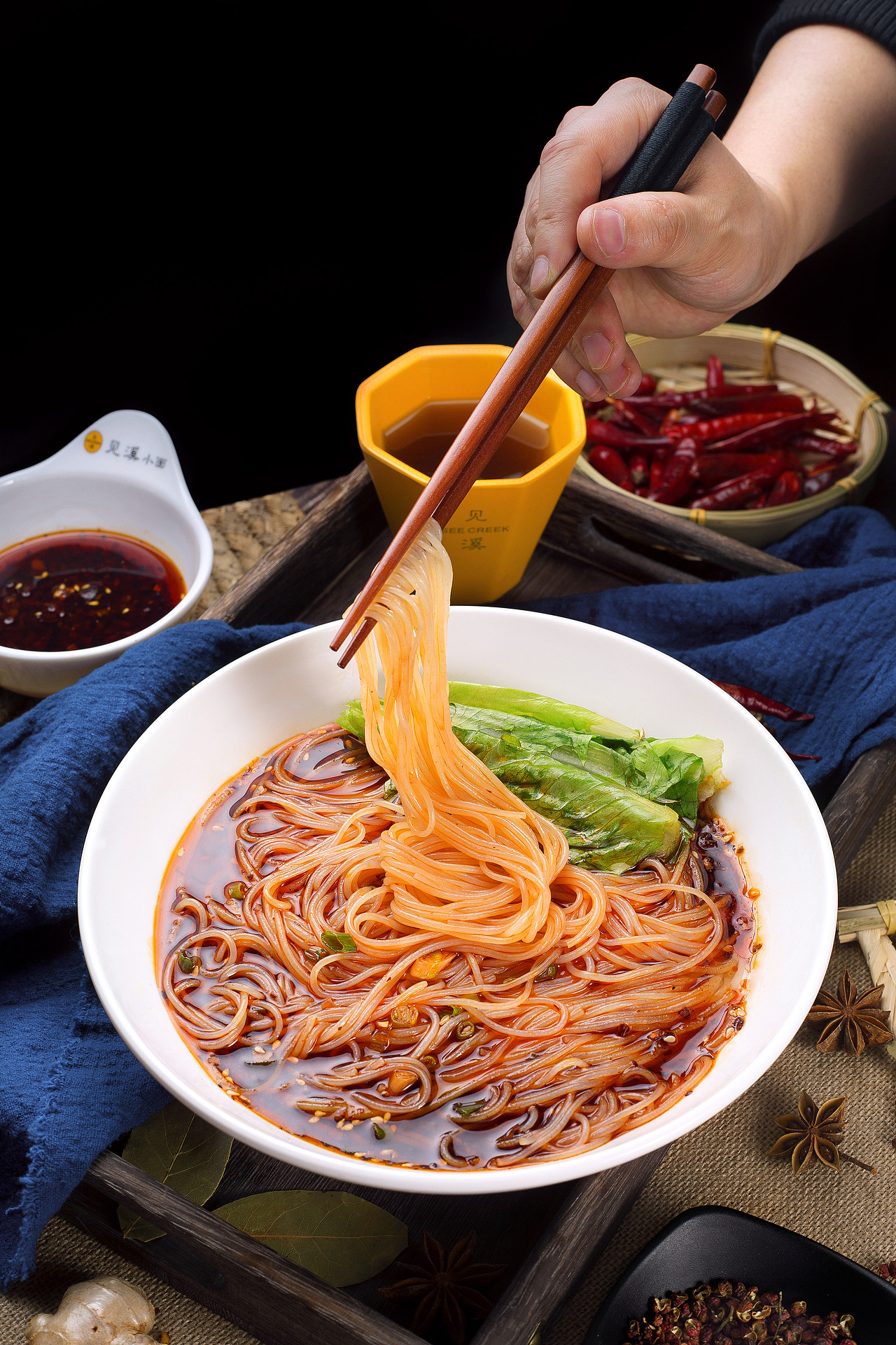见溪小面 | 美食摄影（图ZMTU0MDgxNzUy） - 产品摄影 - 站酷设计师饺子724原创素材 - 站酷ZCOOL