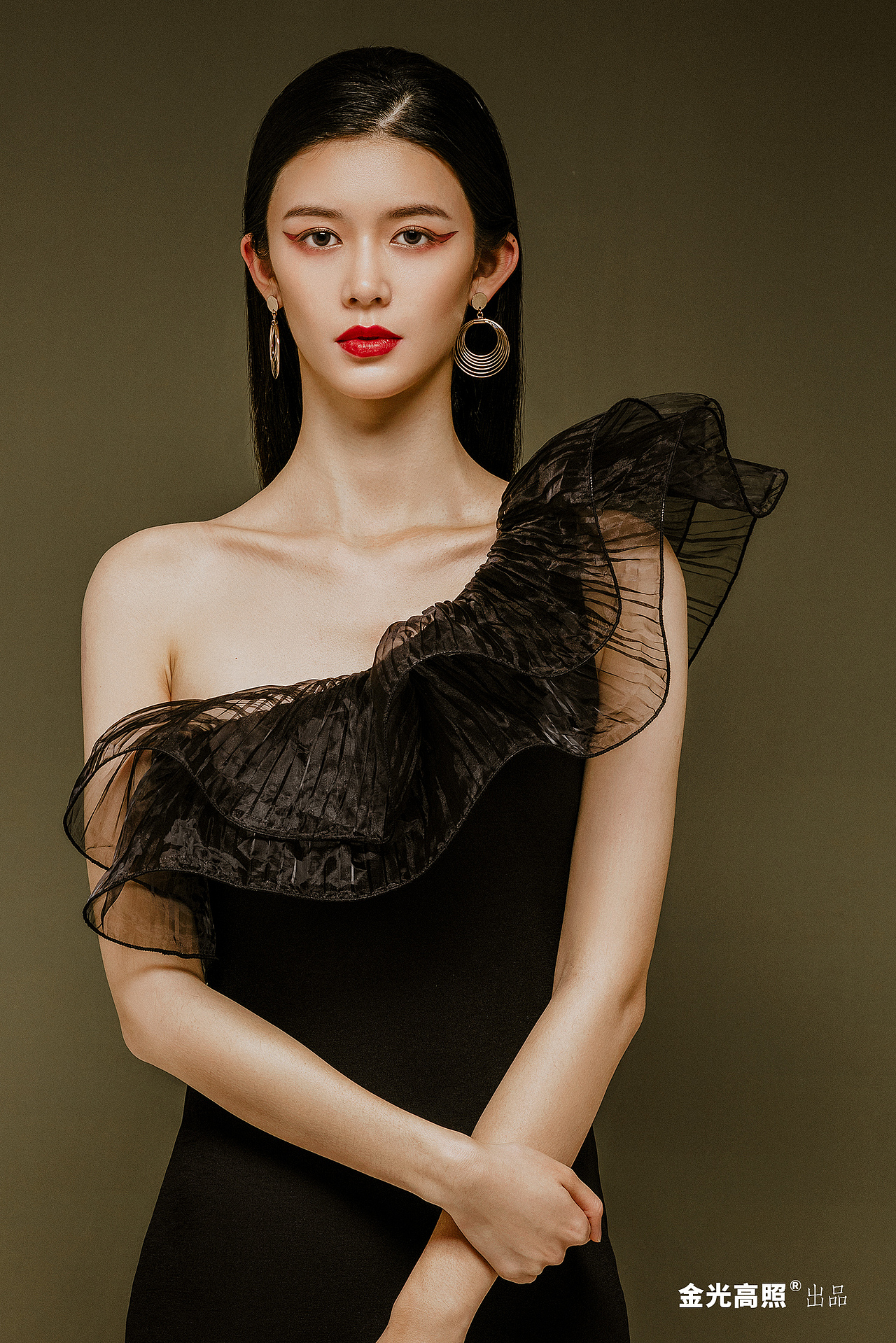 「离——人像篇」-NO.2（图ZMjM3MDM0Mjcy） - 人像摄影 - 站酷设计师金光高照商业摄影原创素材 - 站酷ZCOOL