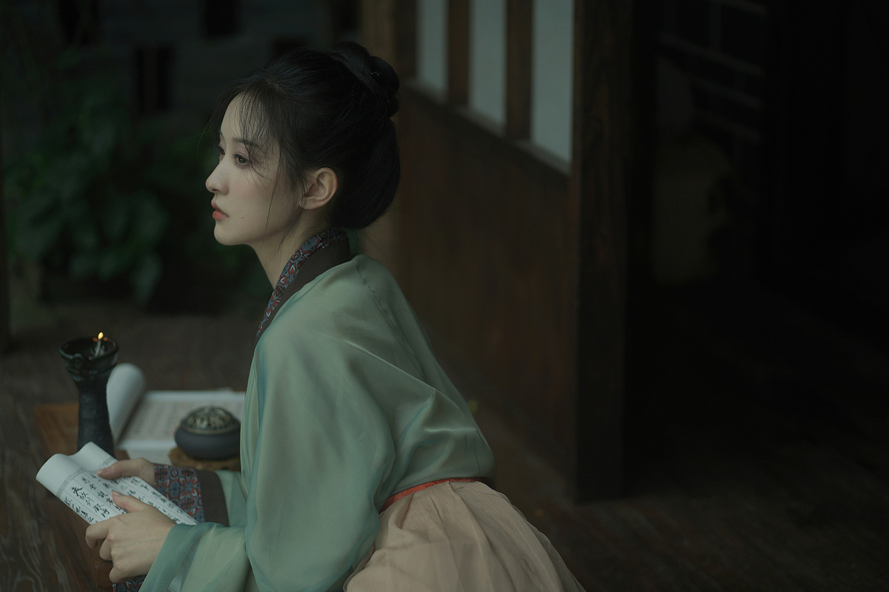 世事漫随流水，算来浮梦一生（图ZMjU3MTU5NzQ0） - 人像摄影 - 站酷设计师忱瑾子原创素材 - 站酷ZCOOL