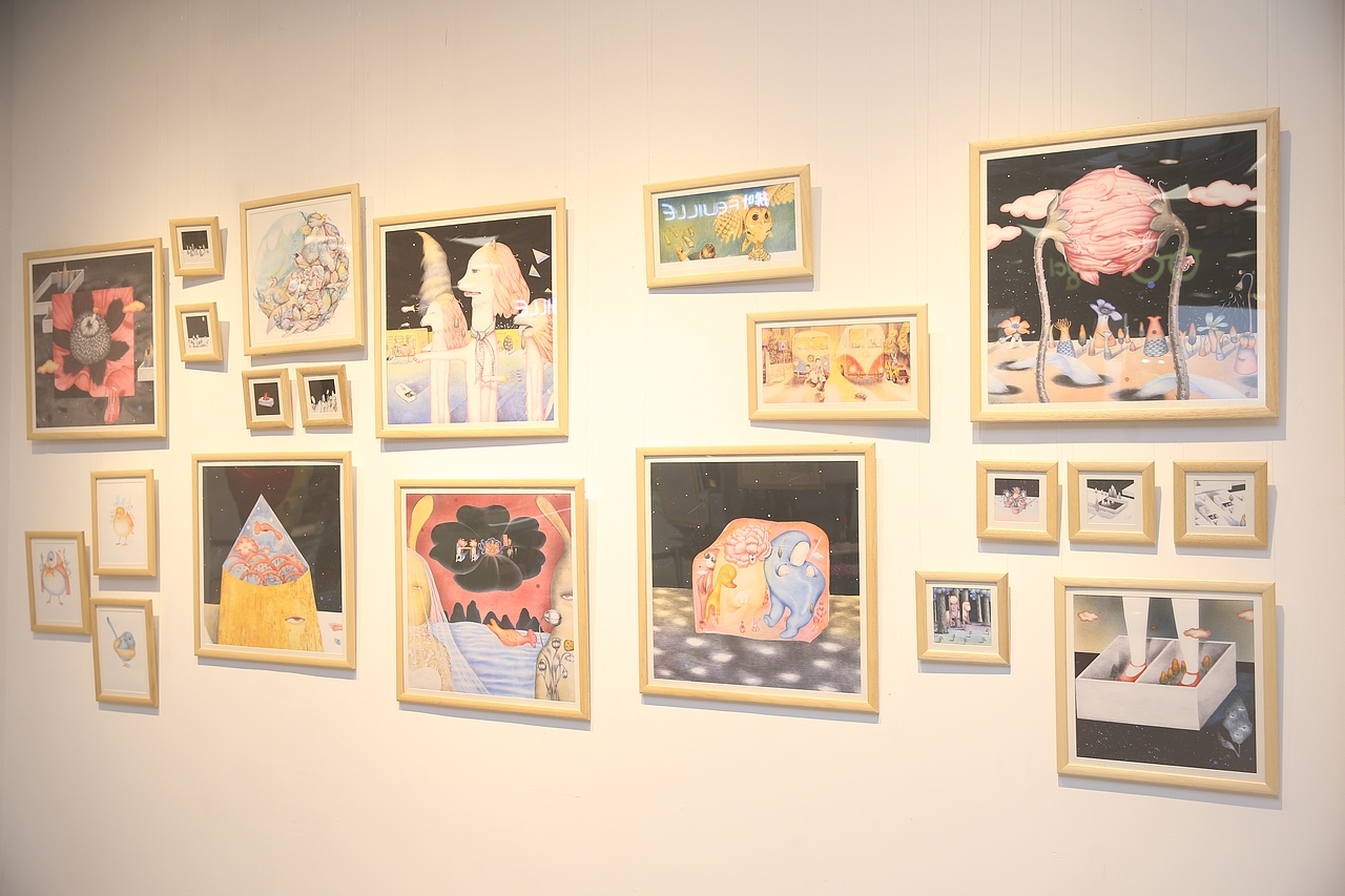 上海大宁国际、昆山昆城广场2017圣诞节主题装置设计（图ZMTAwMTUxNTQ4） - 商业插画 - 站酷设计师刘佩佩插画原创素材 - 站酷ZCOOL