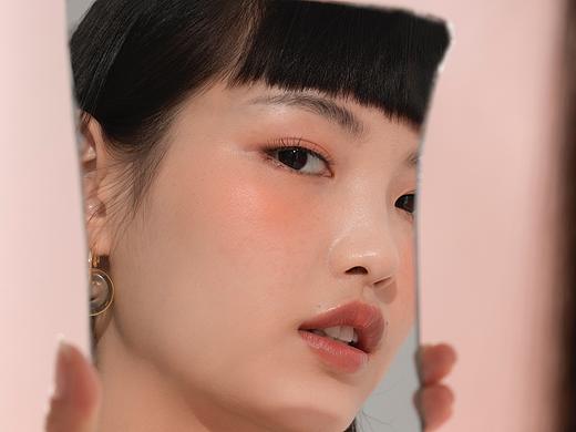 intoyou腮红模特拍摄