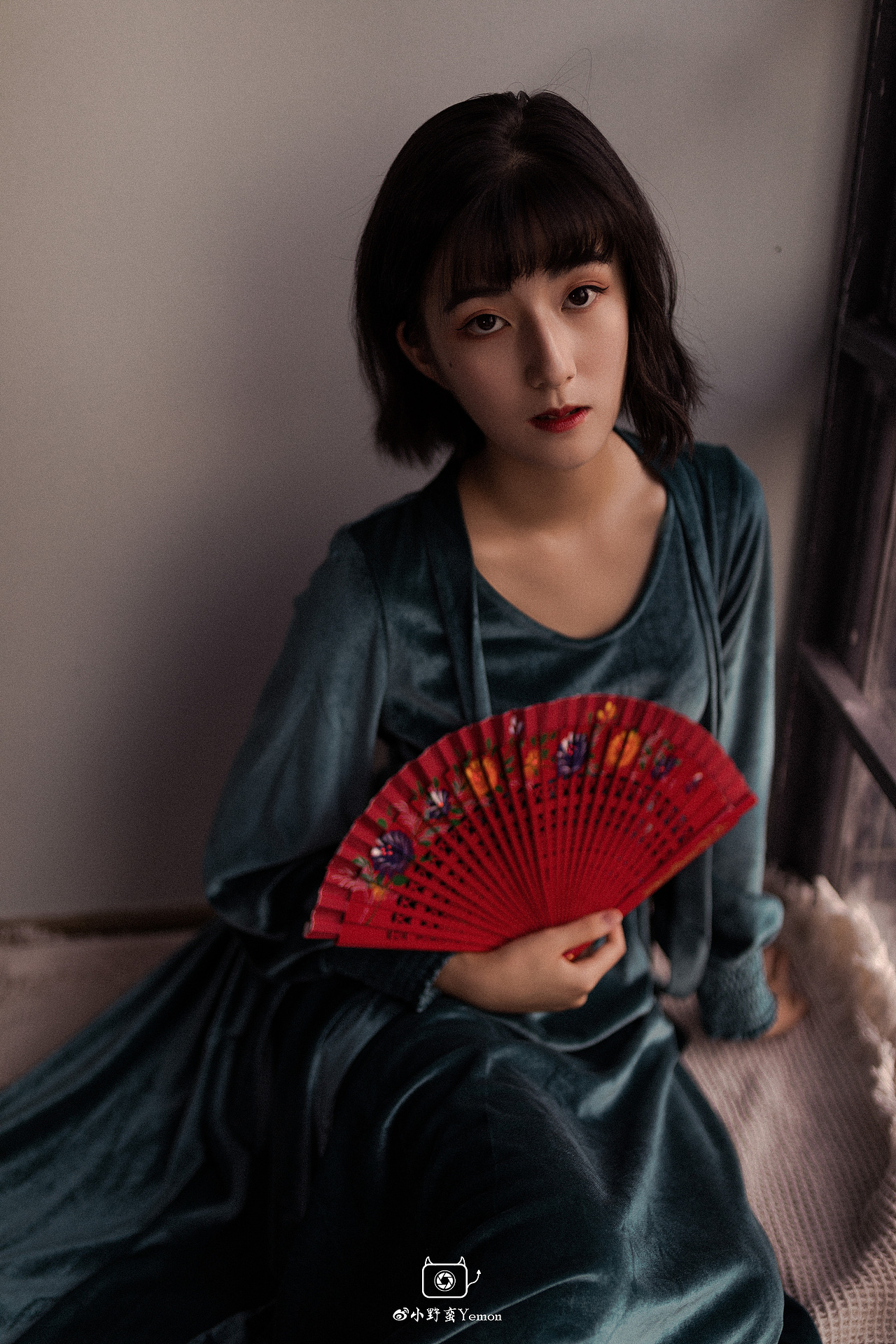 多年后回忆起来/此生最爱的竟还是她。