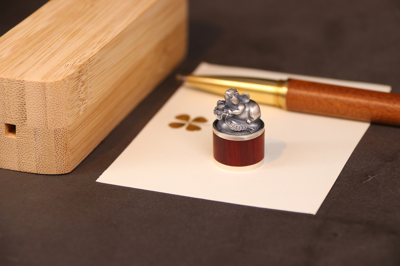 福鼠印章（图ZMTg1NTA1OTMy） - 生活用品 - 站酷设计师ZRH朱荣华原创素材 - 站酷ZCOOL
