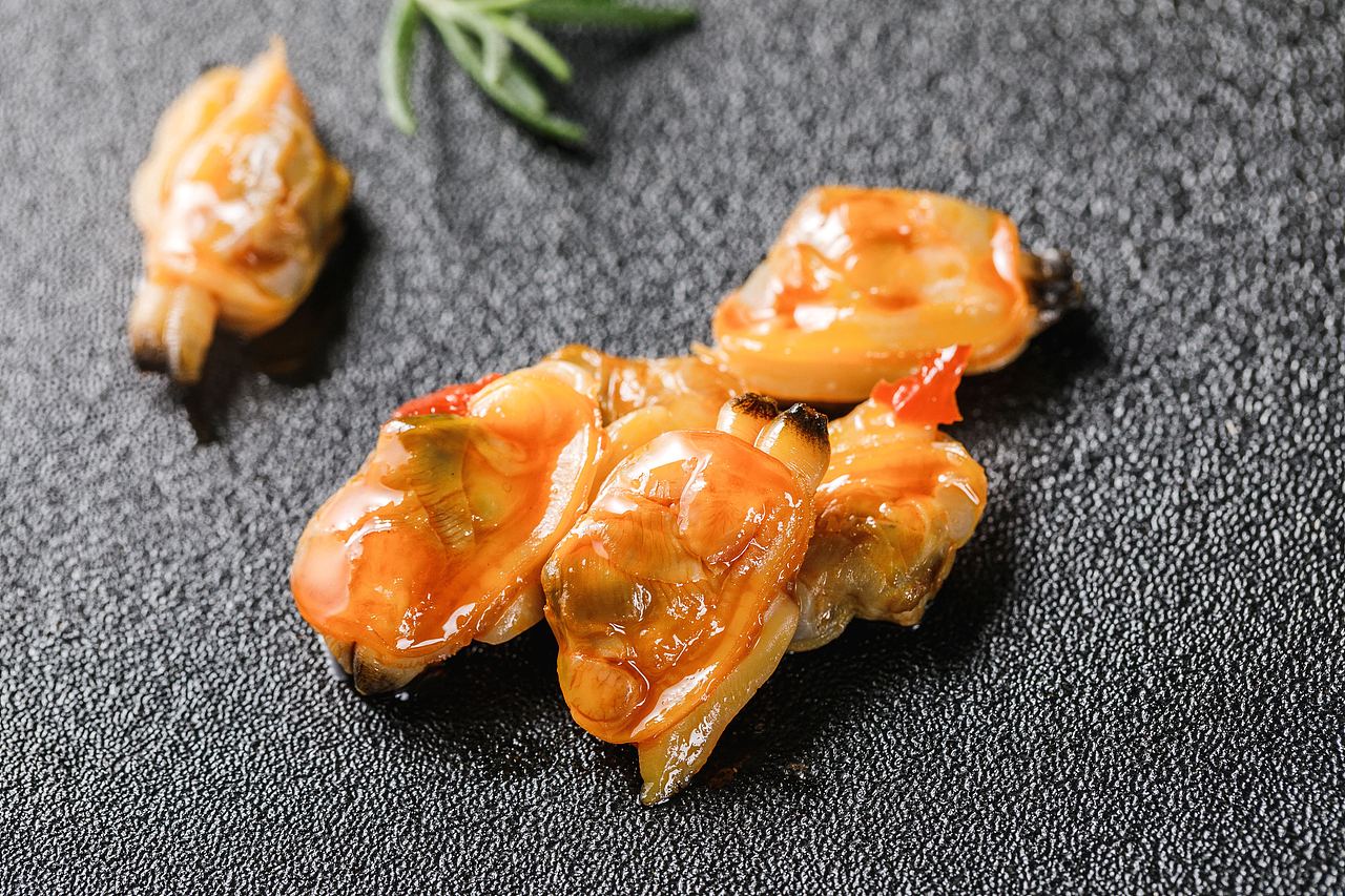 仙贝|花蛤|蒜泥生蚝|八爪鱼|蟹钳|对虾|花雕醉蟹|螺蛳（图ZMjExMDgwMjQw） - 产品摄影 - 站酷设计师烟台美食摄影师酋原创素材 - 站酷ZCOOL