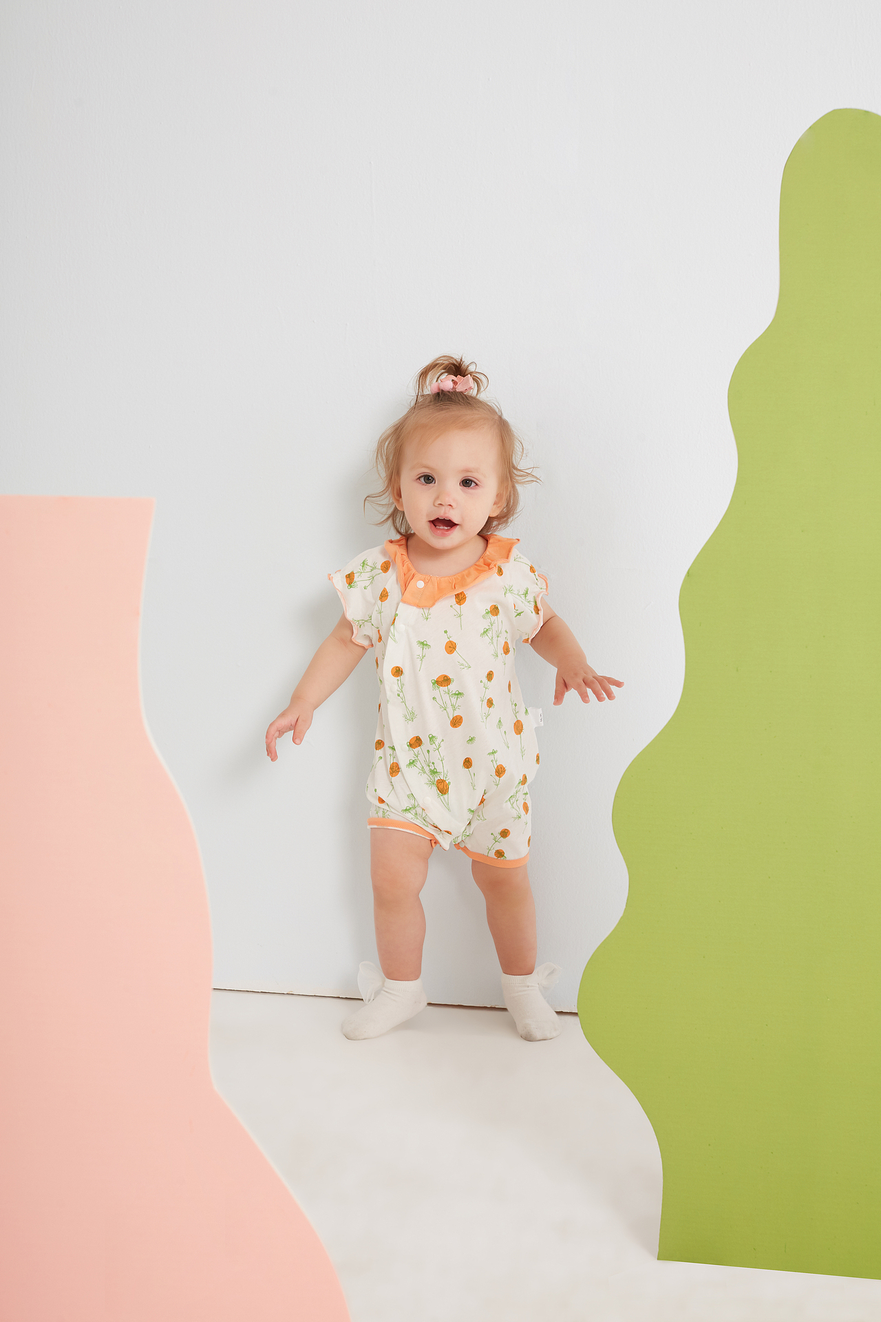 時尚小熊童裝拍攝（圖ZMzMyOTQ5OTc2） - 時尚/藝術攝影 - 站酷設計師廣州騰瑜廣告攝影原創(chuàng)素材 - 站酷ZCOOL