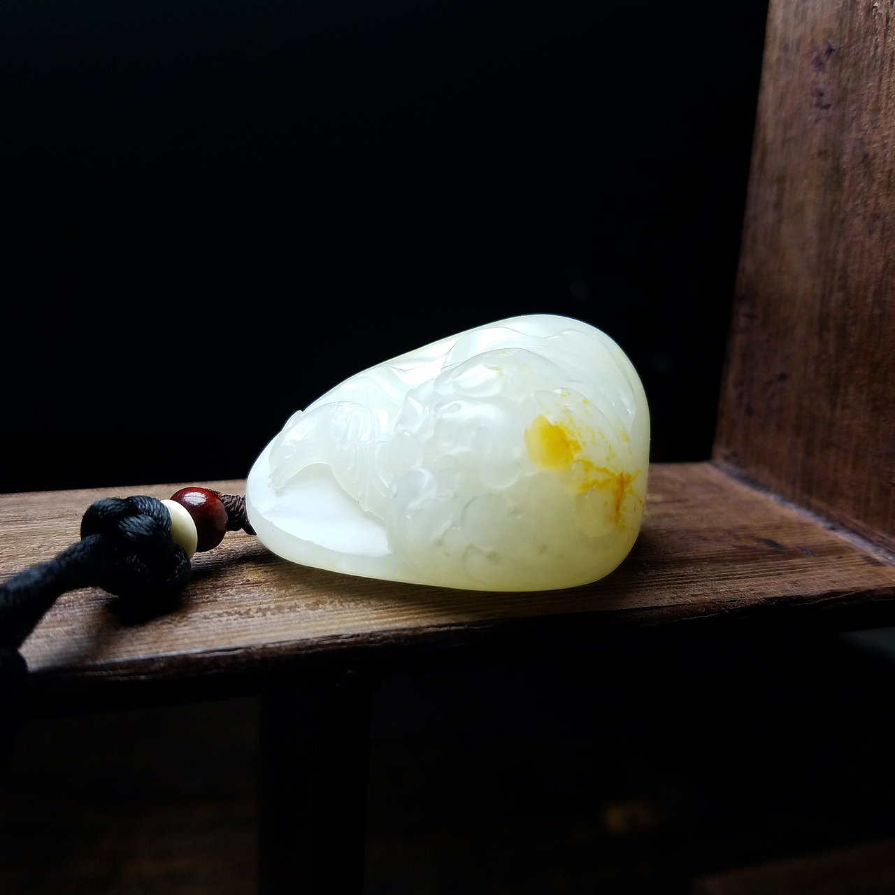 和田玉作品（图ZMTE5ODE2MzEy） - 产品摄影 - 站酷设计师khayman原创素材 - 站酷ZCOOL