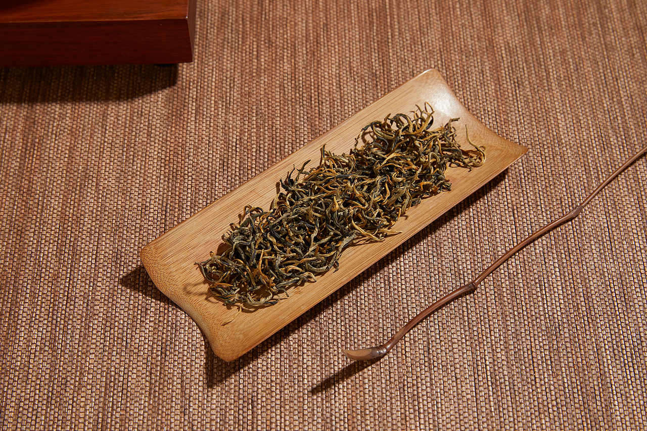 YZL英紅九號(hào)茶葉拍攝//21008（圖ZMjY5ODQyNDg0） - 產(chǎn)品攝影 - 站酷設(shè)計(jì)師一成文化原創(chuàng)素材 - 站酷ZCOOL