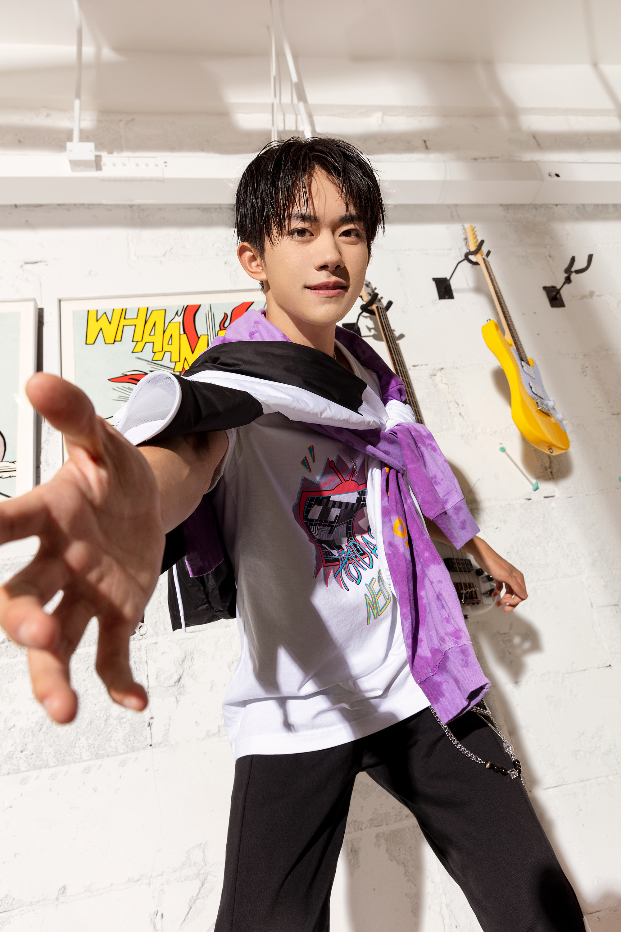 adidas neo/易烊千玺/宋祖儿