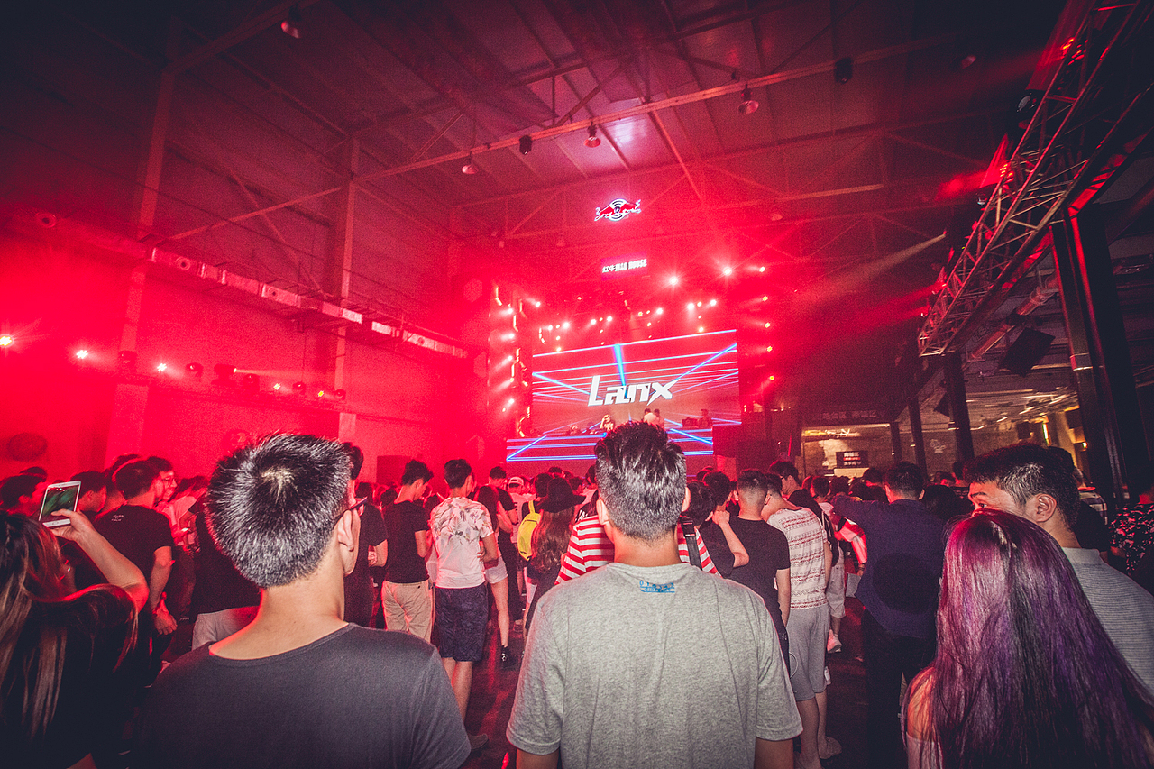 深圳电音party【Red Bull Mad House VOL.2】（图ZNDg3MTExMTI=） - 人像摄影 - 站酷设计师xubin1123原创素材 - 站酷ZCOOL