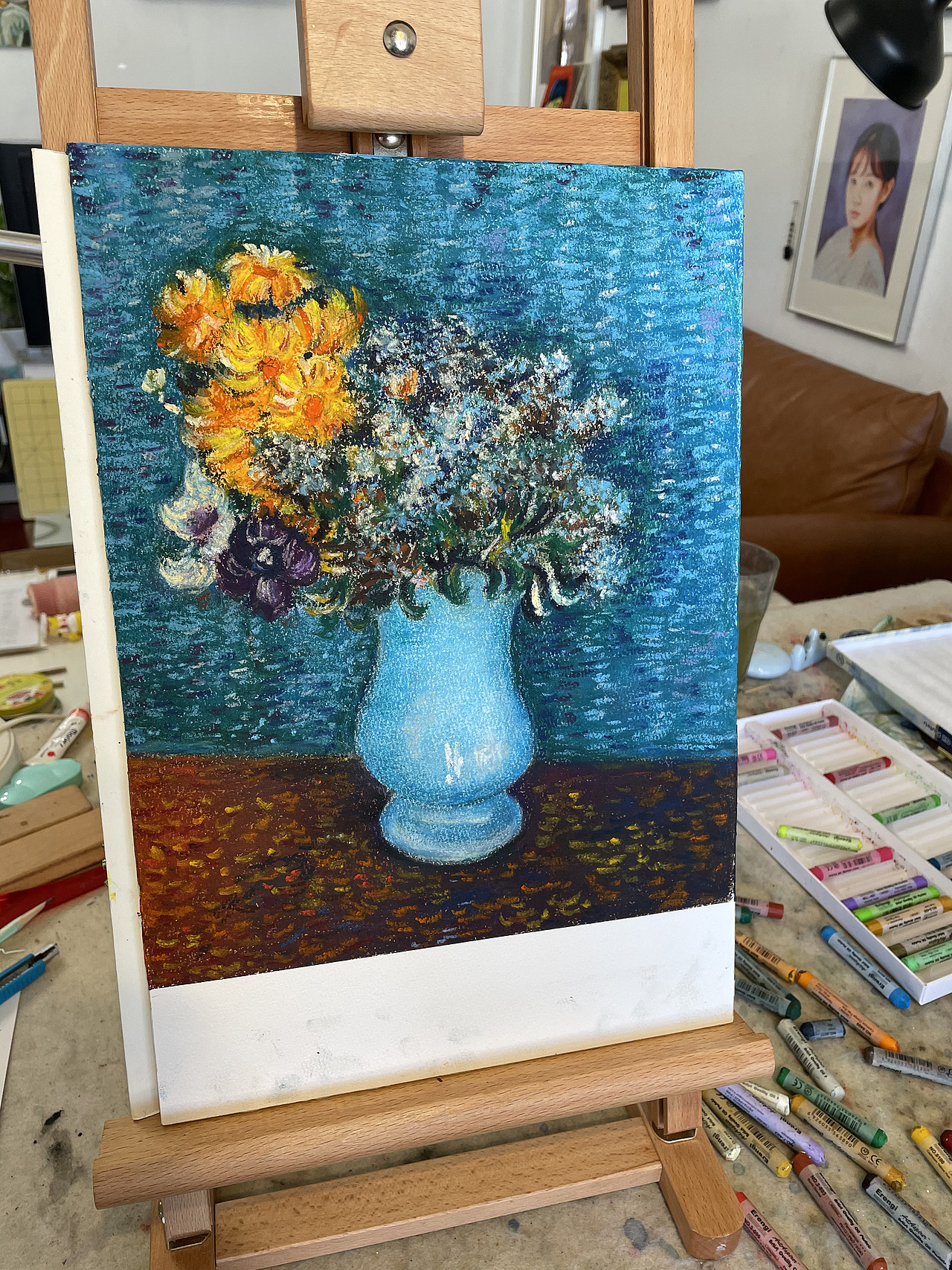 油畫棒臨摹梵高藍(lán)色花瓶里的花束（圖ZMjM5MjExOTYw） - 繪畫 - 站酷設(shè)計師慕漁藝術(shù)原創(chuàng)素材 - 站酷ZCOOL