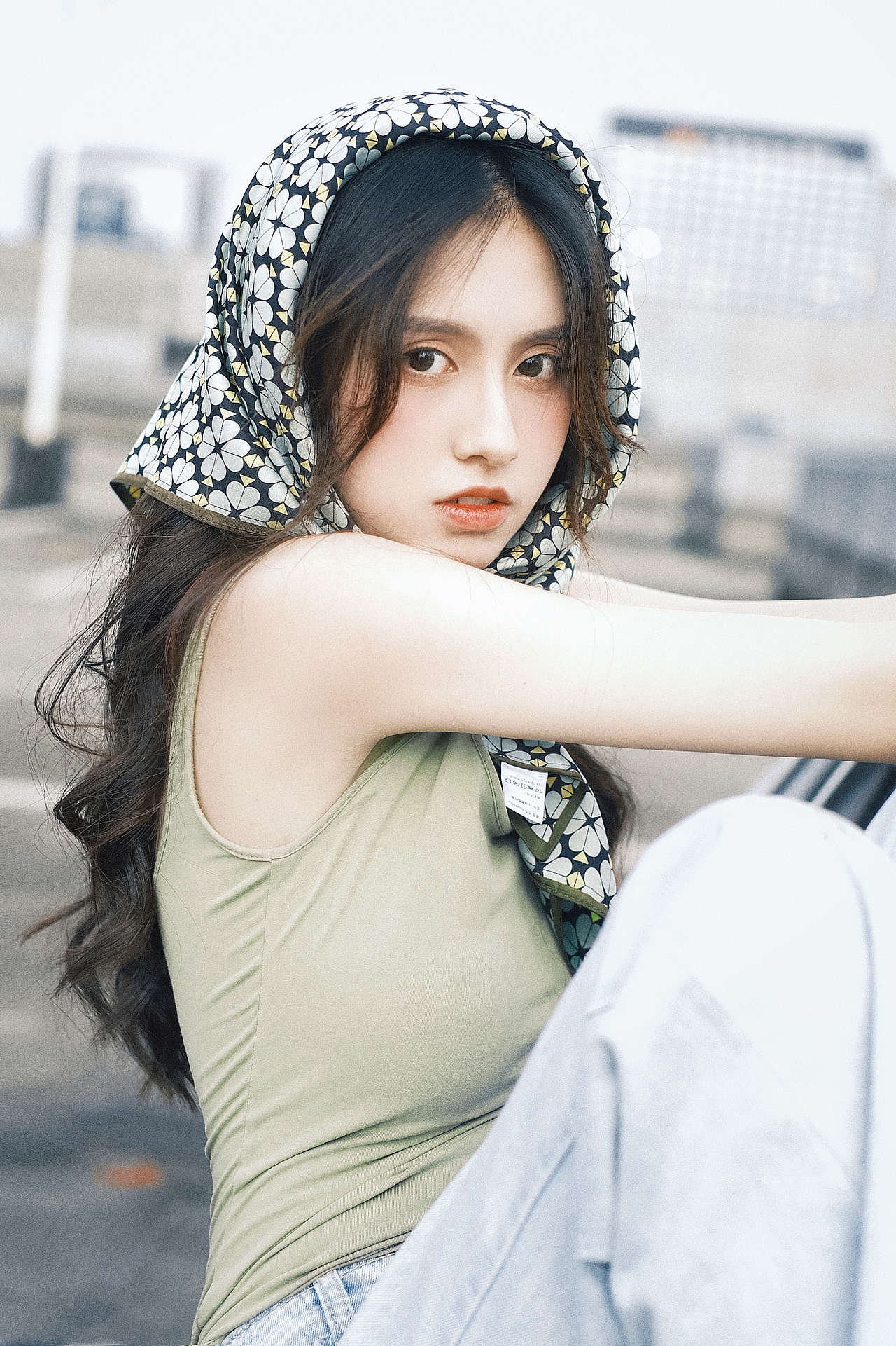 朋友圈赞爆的天台照来了☁️🚙（图ZMjgxODk3OTQw） - 人像摄影 - 站酷设计师白兔糖写真馆原创素材 - 站酷ZCOOL