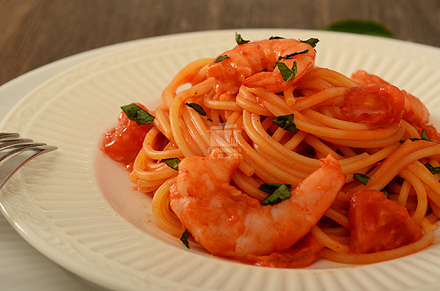 就着故事，吃了这碗好面（图ZNDAzMjc0Njg=） - 产品摄影 - 站酷设计师九阳知食原创素材 - 站酷ZCOOL