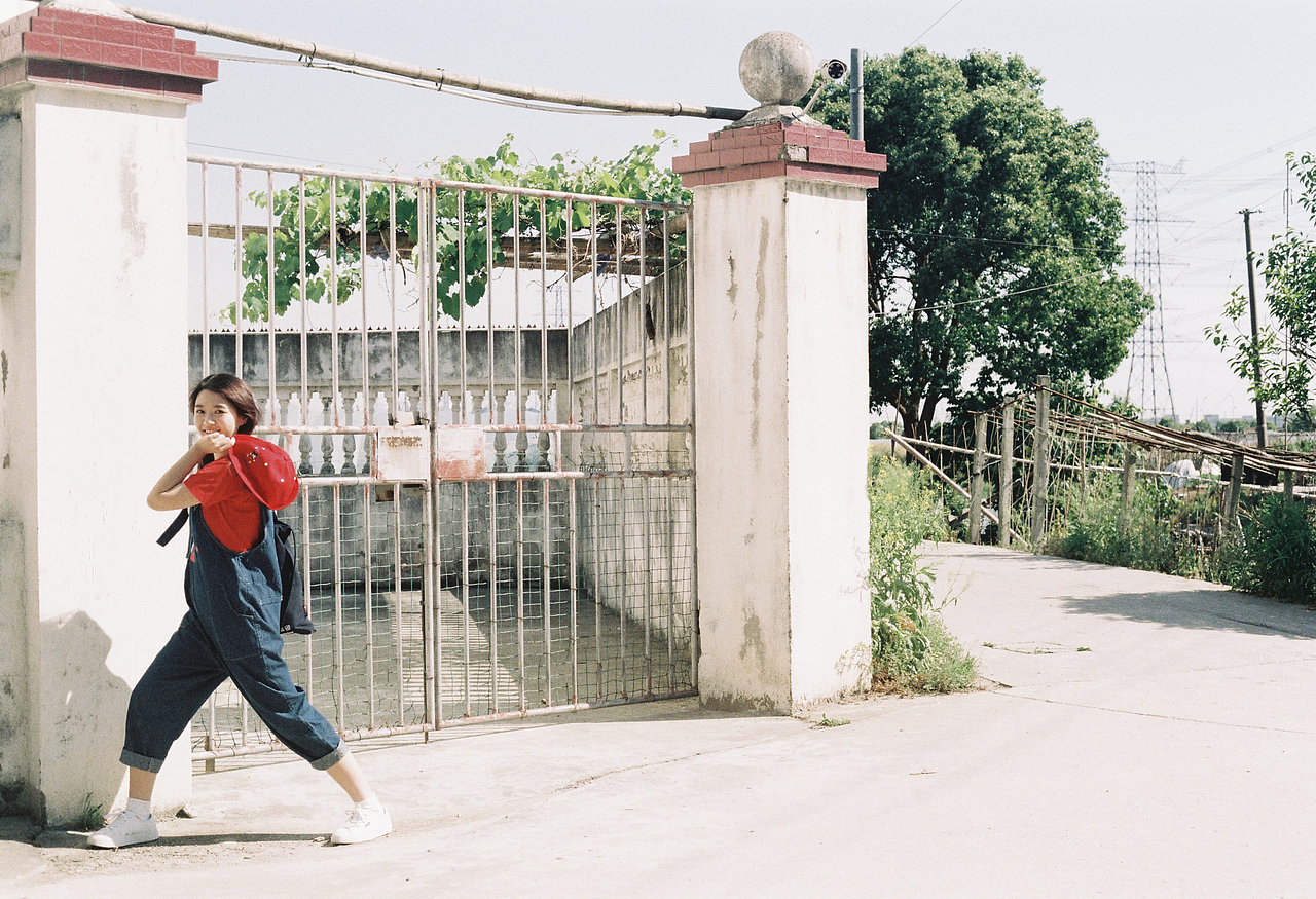 伍月天（图ZMjA3MzM3OTMy） - 人像摄影 - 站酷设计师方方不圆原创素材 - 站酷ZCOOL