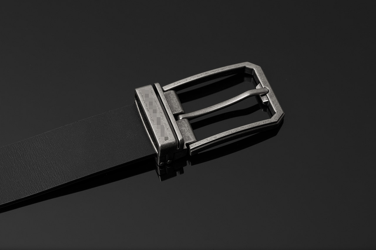 皮带 腰带的拍摄 主要突出产品的皮质与质感