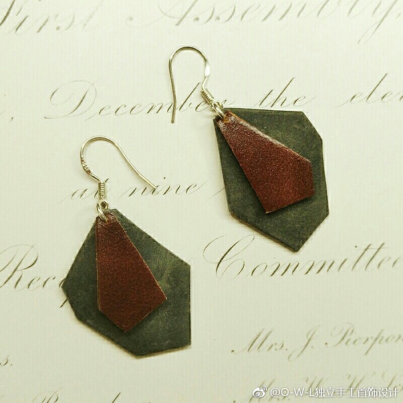 很小众的皮革首饰（图ZMTA3OTUyMzc2） - 首饰设计 - 站酷设计师vivian丸子原创素材 - 站酷ZCOOL