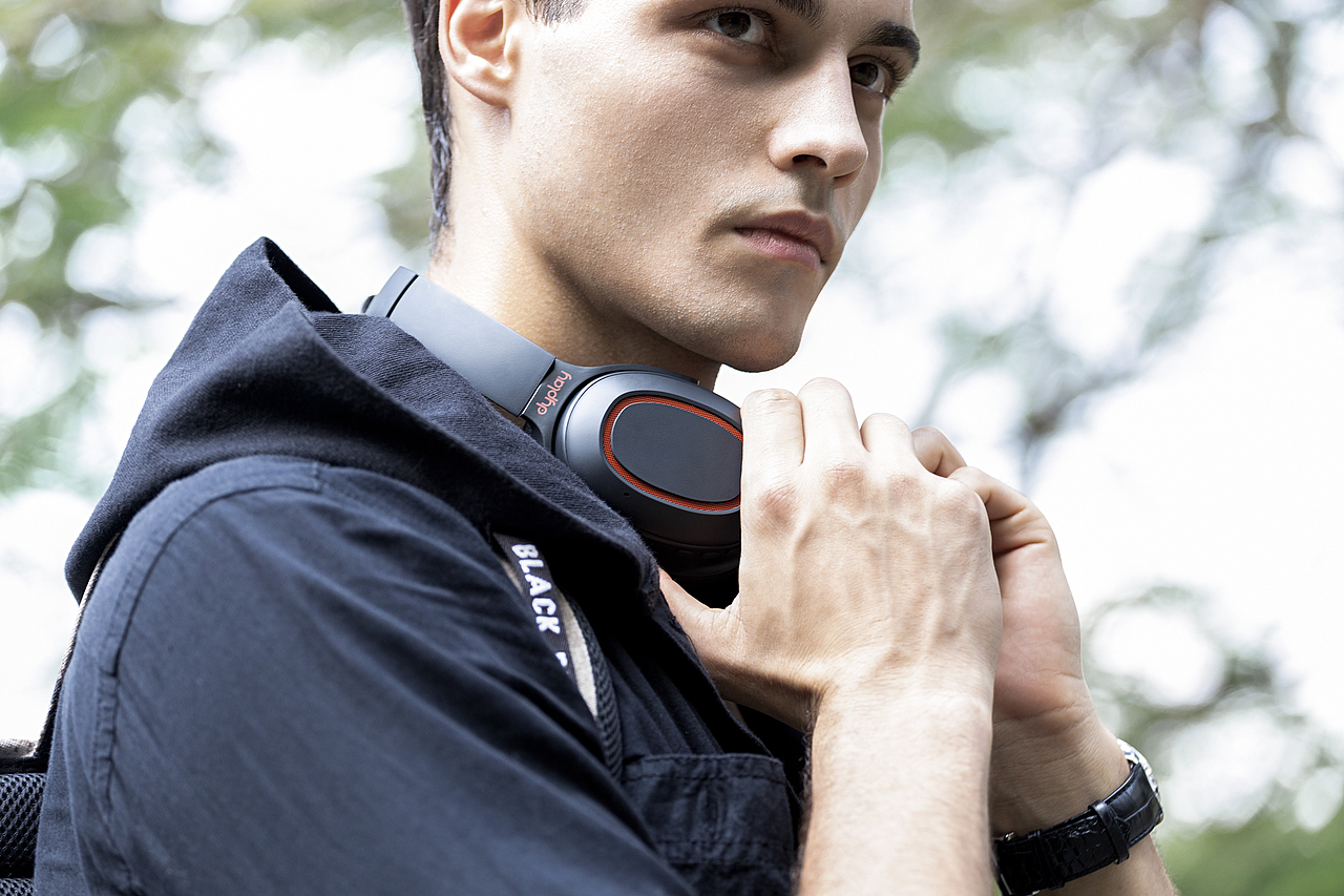 产品拍摄丨dyplay 城市旅行者2.0 头戴式降噪蓝牙耳机