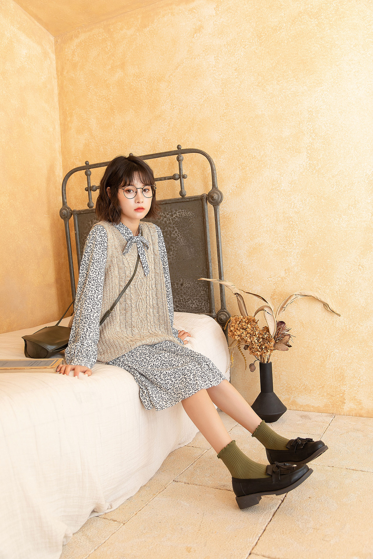 2019秋冬花边女袜中筒袜日系