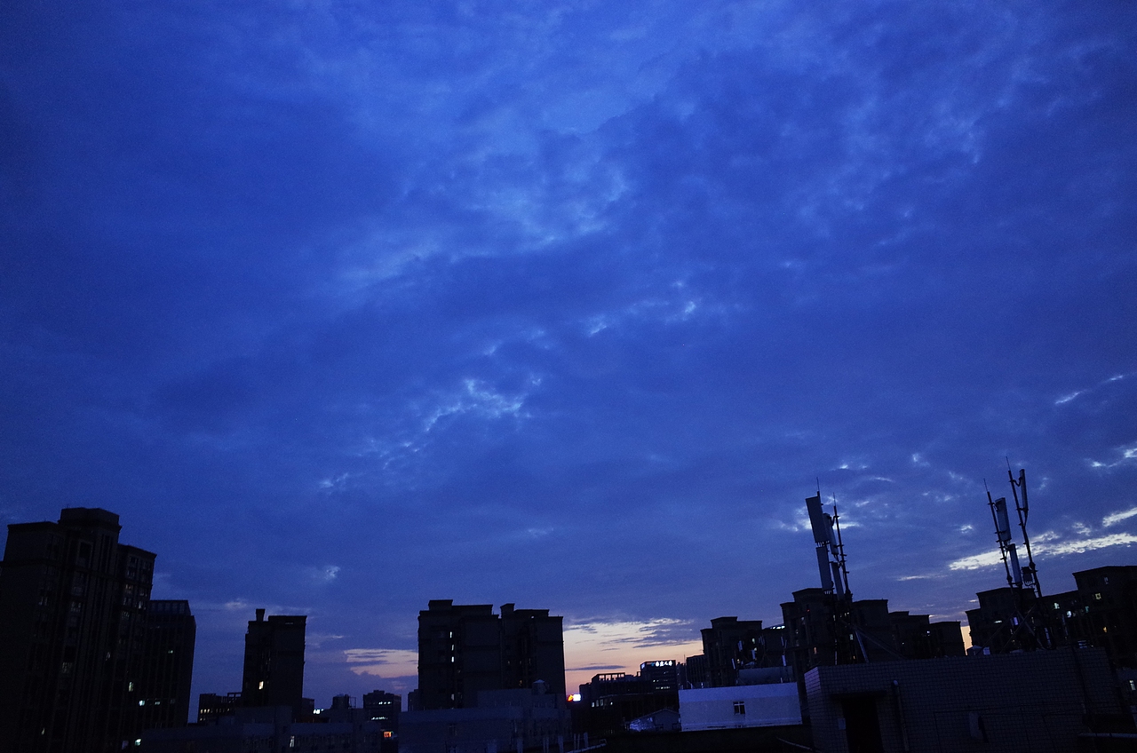 夏天的露台-6.22.2018