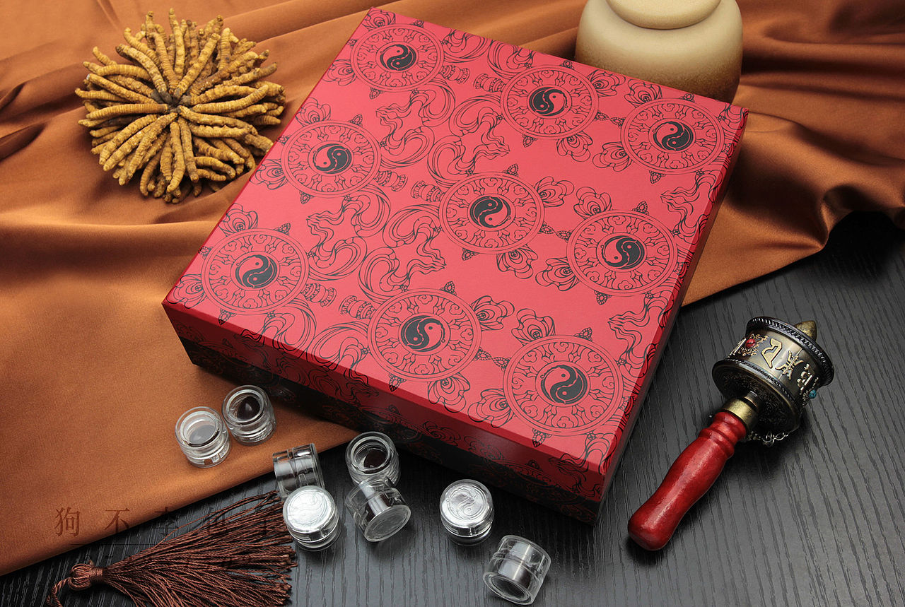 圣草 虫草胶囊产品摄影（图ZMjQ0ODk3NDA=） - 产品摄影 - 站酷设计师狗不李包子原创素材 - 站酷ZCOOL