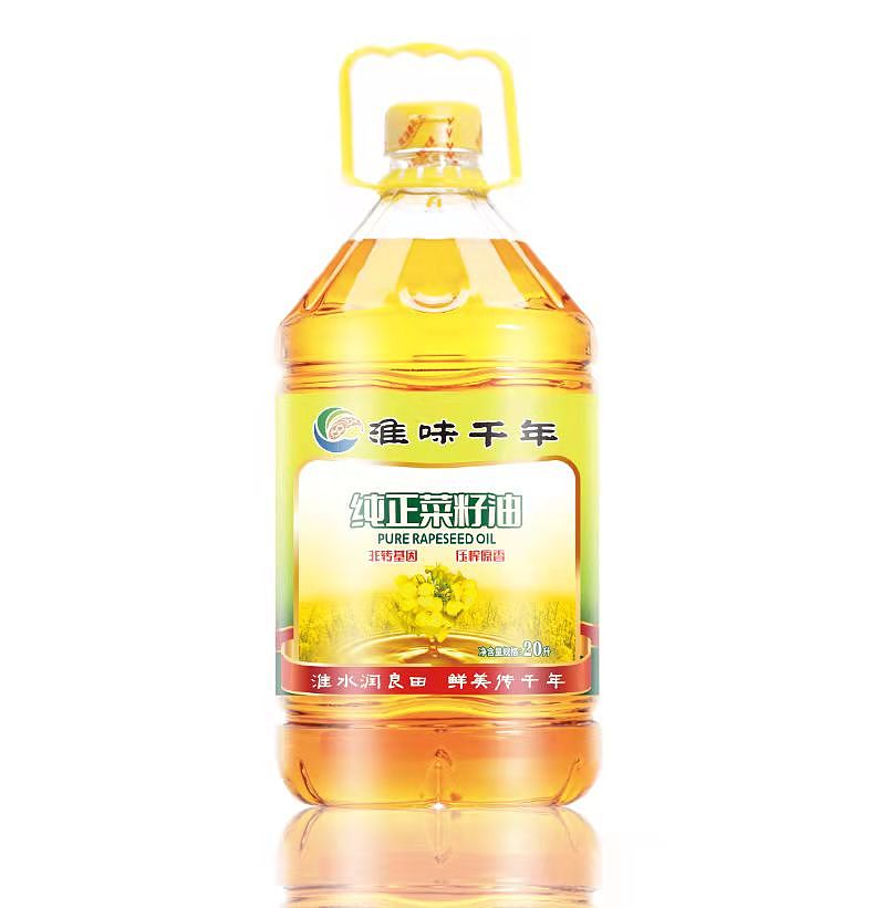 部分食用油瓶贴-提案（图ZMjgwMDUzMzI4） - 包装 - 站酷设计师居居是大鹅原创素材 - 站酷ZCOOL