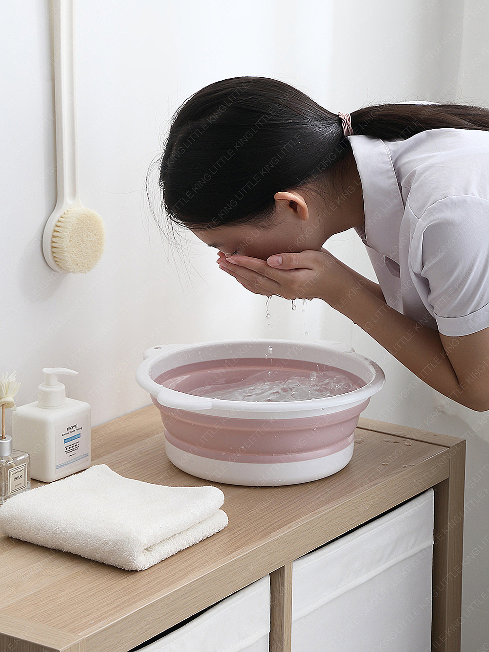 居家日用——折叠脸盆