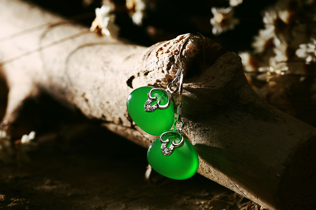 天然条纹玛瑙散珠 现货 缠丝 绿红玛瑙圆珠 18种颜色9个尺寸可选-阿里巴巴