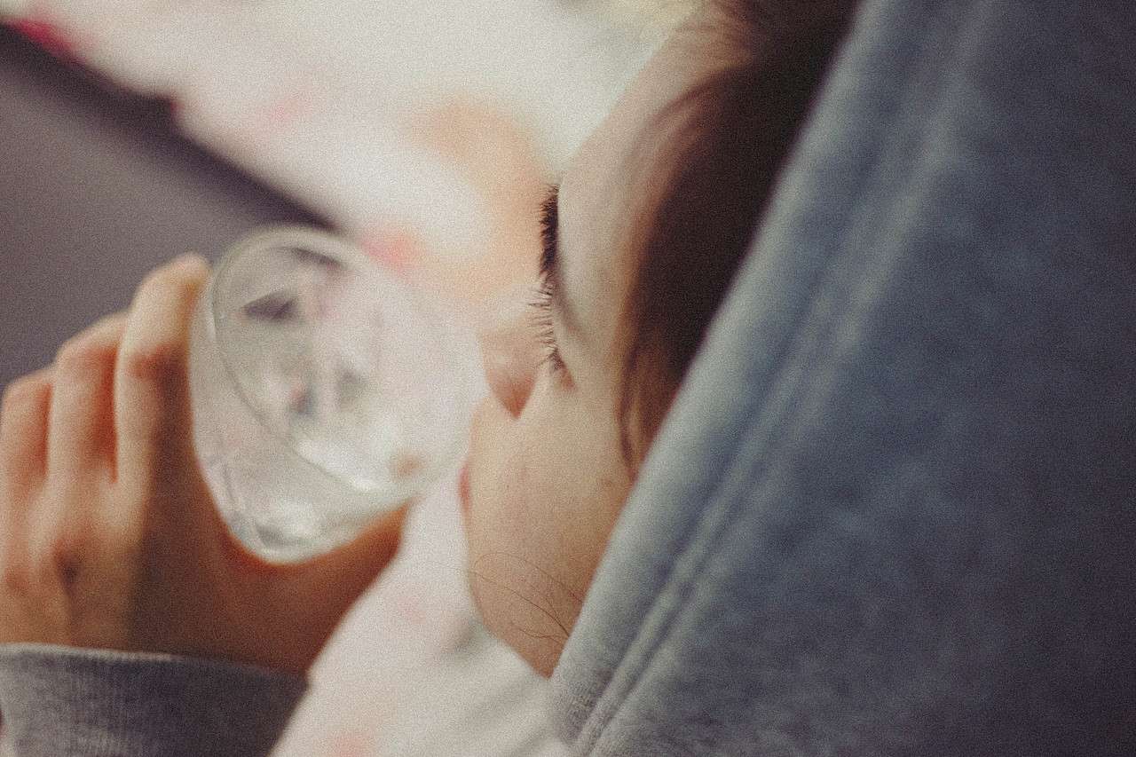 【一定要保持童心】（图ZMTIxMzE2Njg4） - 人像摄影 - 站酷设计师七四千禾原创素材 - 站酷ZCOOL