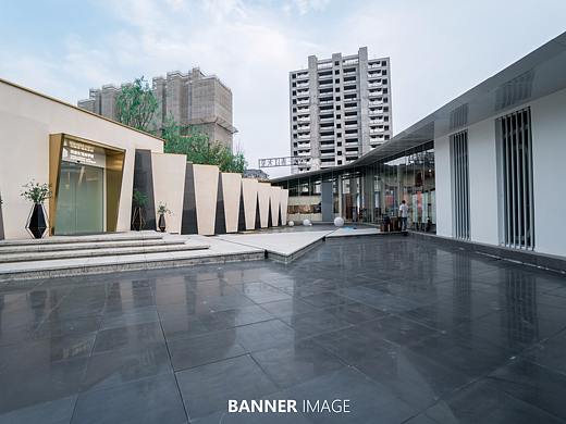 龙湖春江天玺（个人主页-ZMzc5NDMzMzI=） - 环境/建筑摄影 - 站酷设计师努力的Banner原创素材 - 站酷ZCOOL