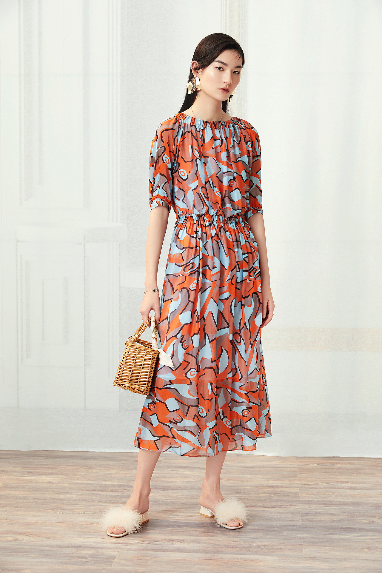 IMM · 19 SUMMER LOOKBOOK（图ZMjI2MzM0NzQ0） - 人像摄影 - 站酷设计师欢迎来到沙之家原创素材 - 站酷ZCOOL