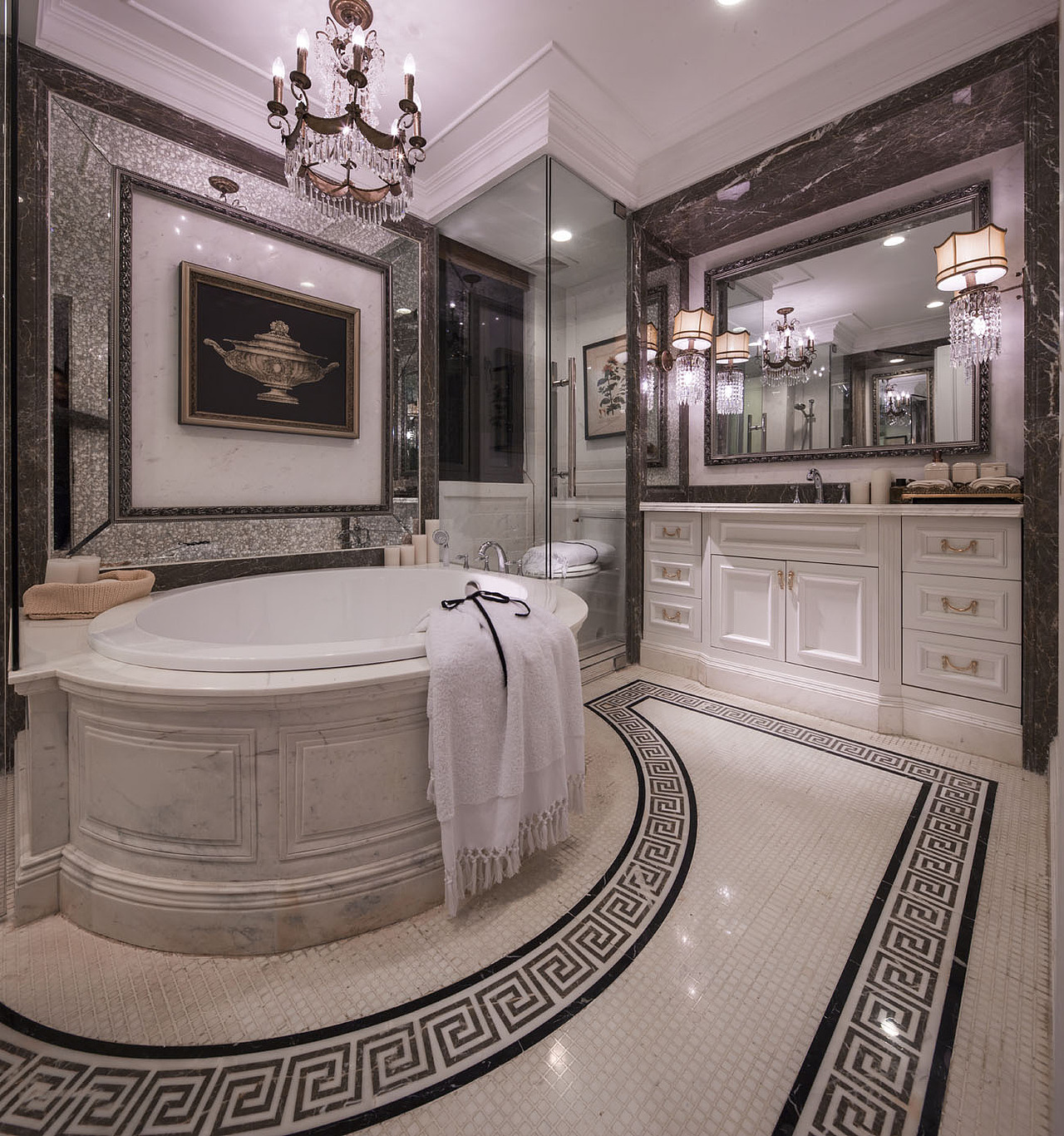 现代都会邂遇浪漫之家，每个细节都透露着非凡品味。