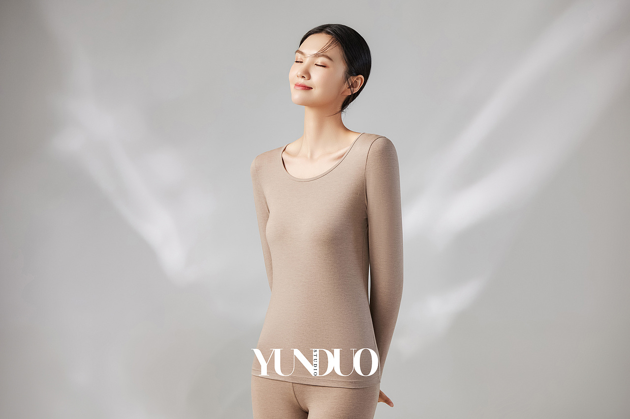 曼朵服饰 保暖内衣 打底衫拍摄（图ZMzIzNTEzNzU2） - 产品摄影 - 站酷设计师陨朵商拍刘大奇原创素材 - 站酷ZCOOL